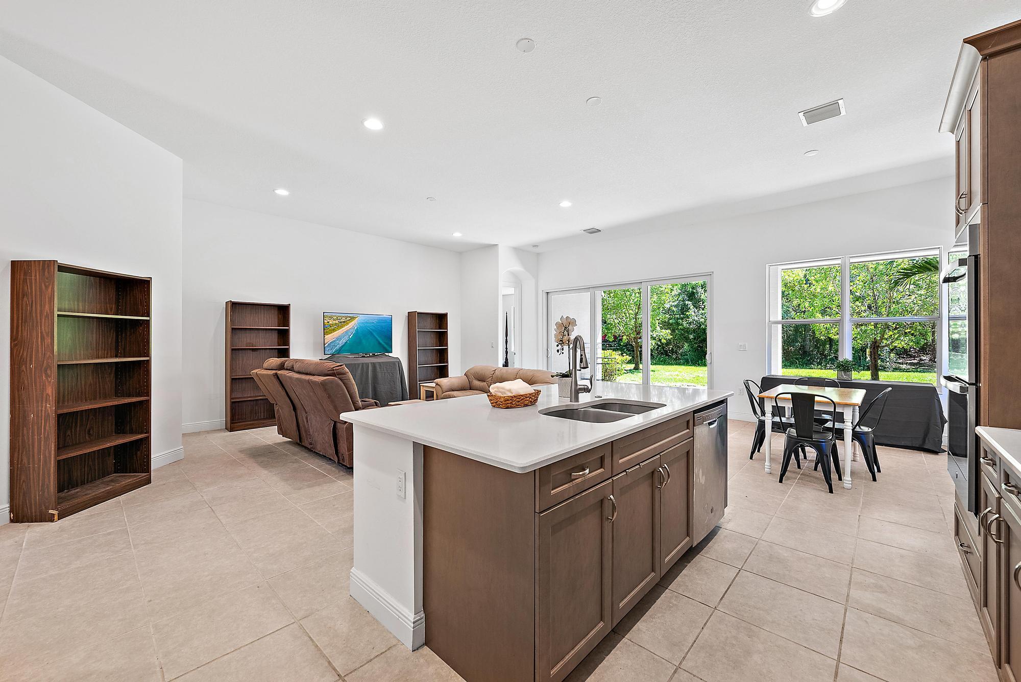 MLS #RX-11073287 image #6