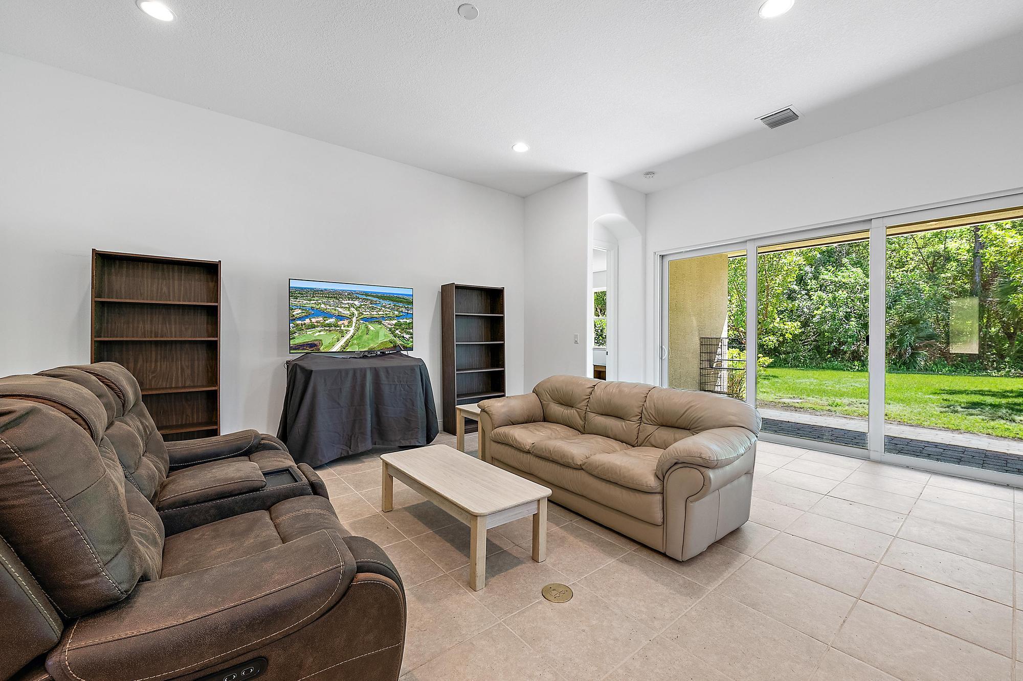 MLS #RX-11073287 image #9