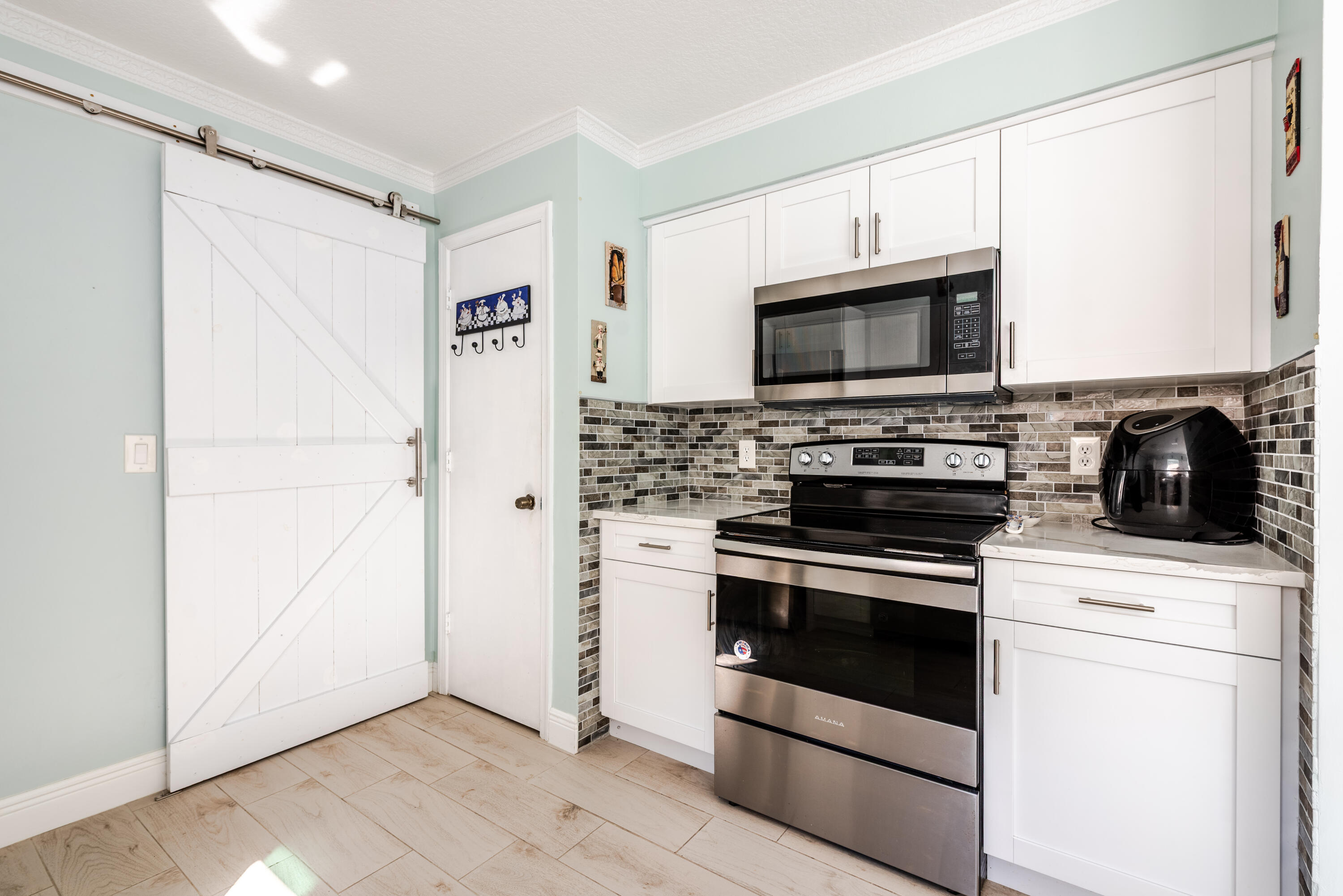 MLS #RX-11073582 image #10