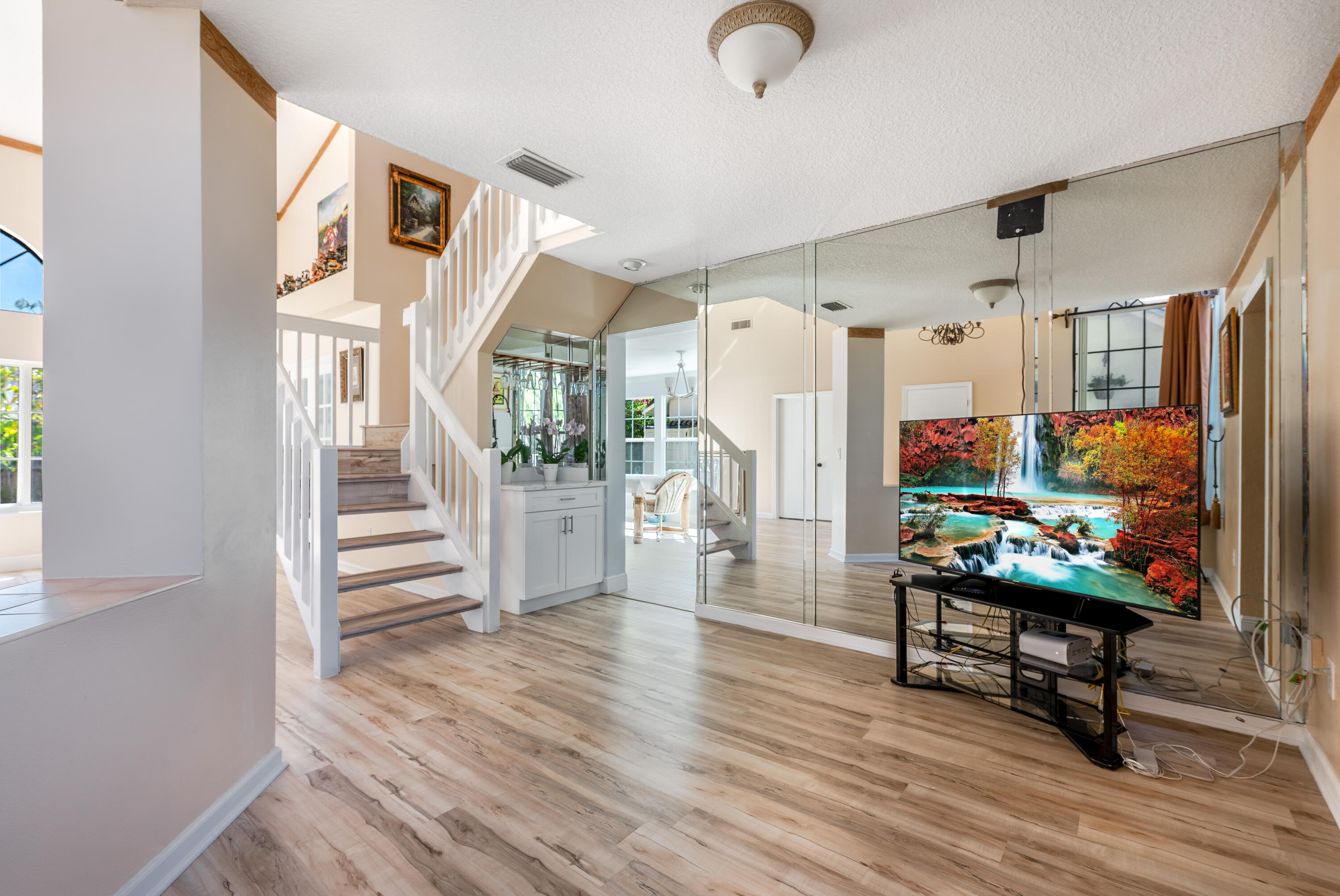 MLS #RX-11073582 image #7