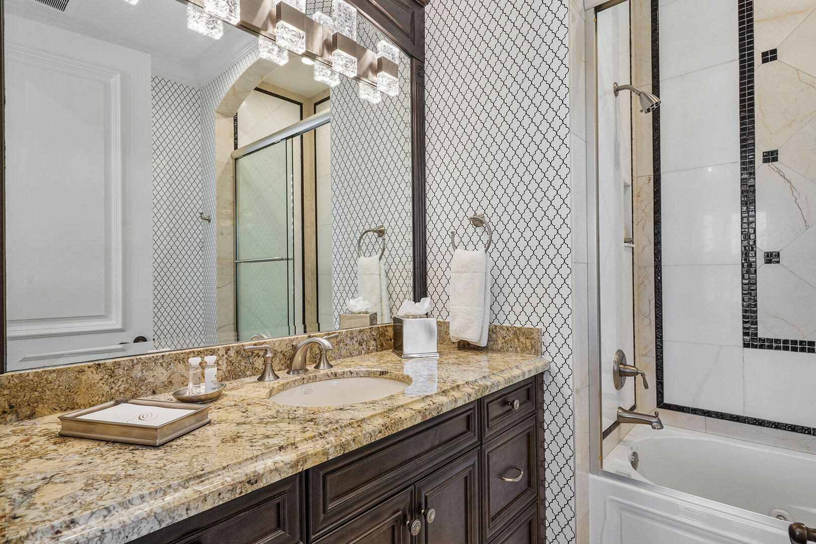 MLS #RX-11073978 image #32