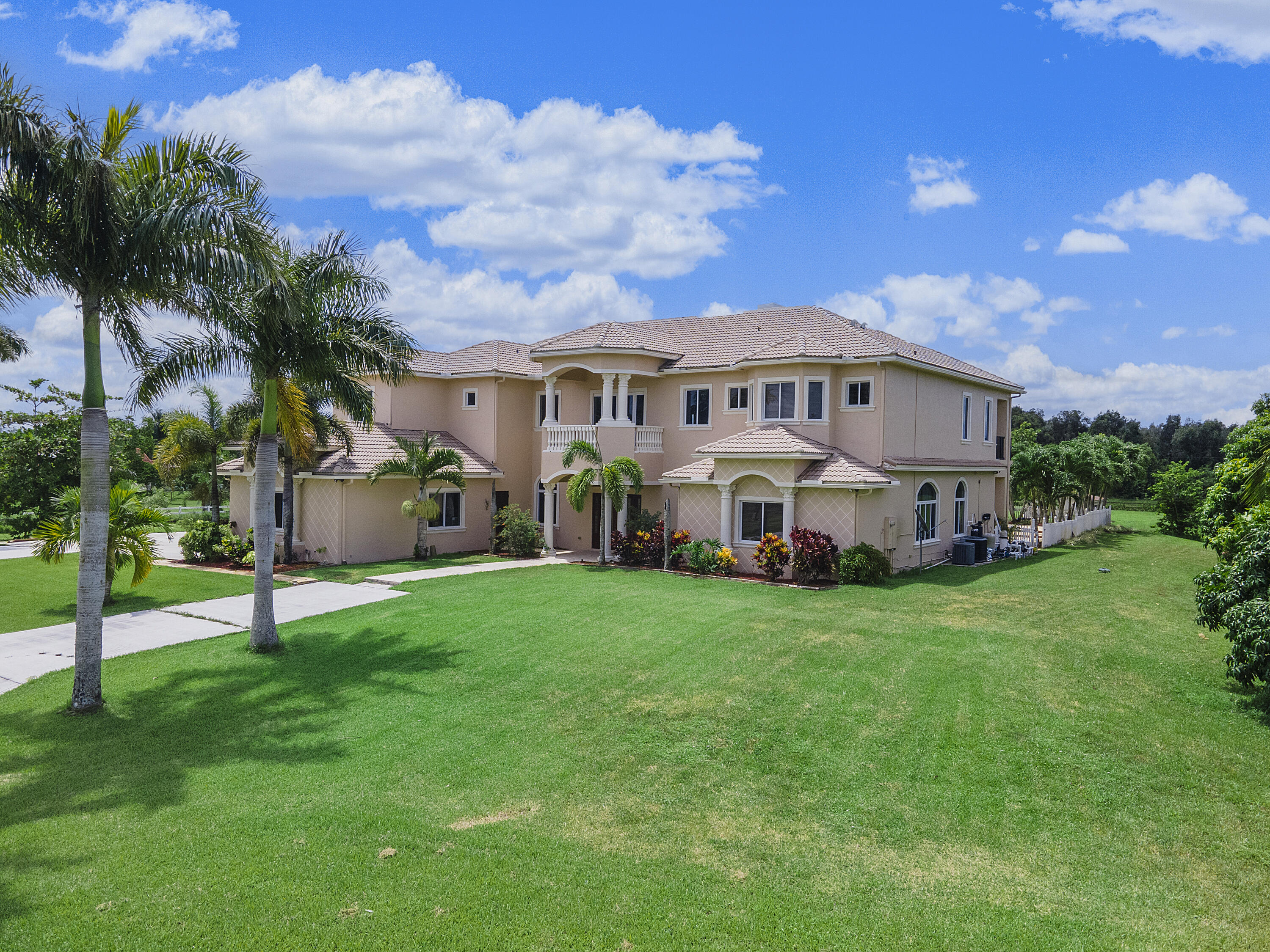 MLS #RX-11074229 image #1