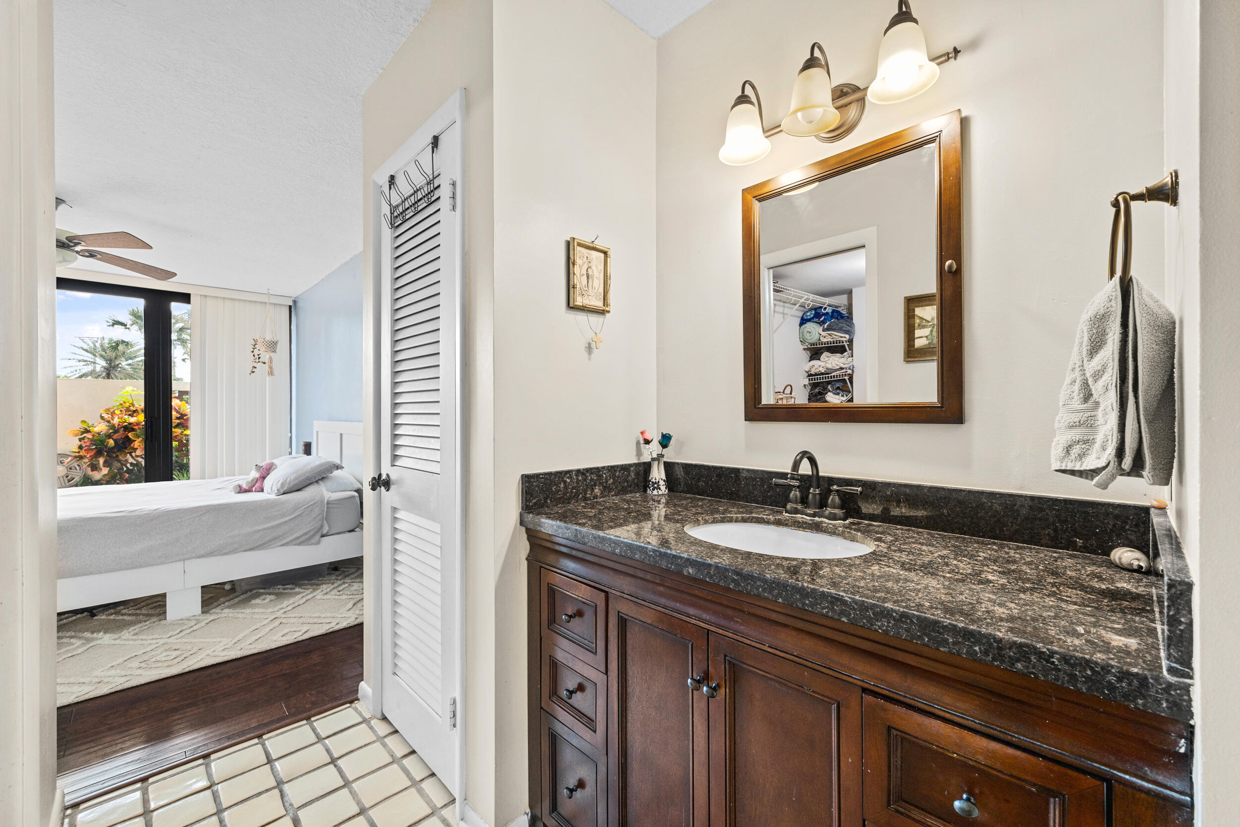 MLS #RX-11074548 image #6