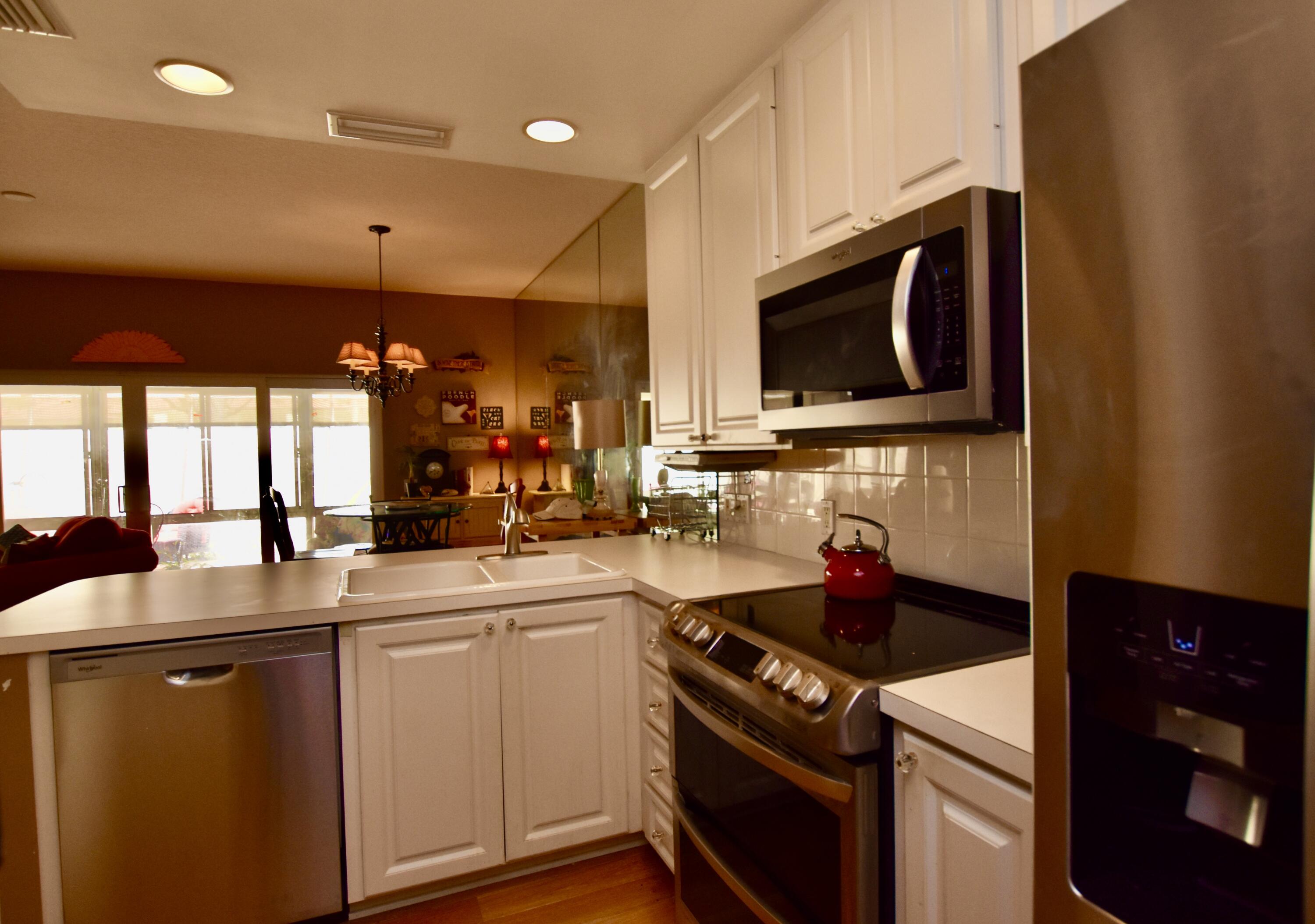 MLS #RX-11074822 image #1