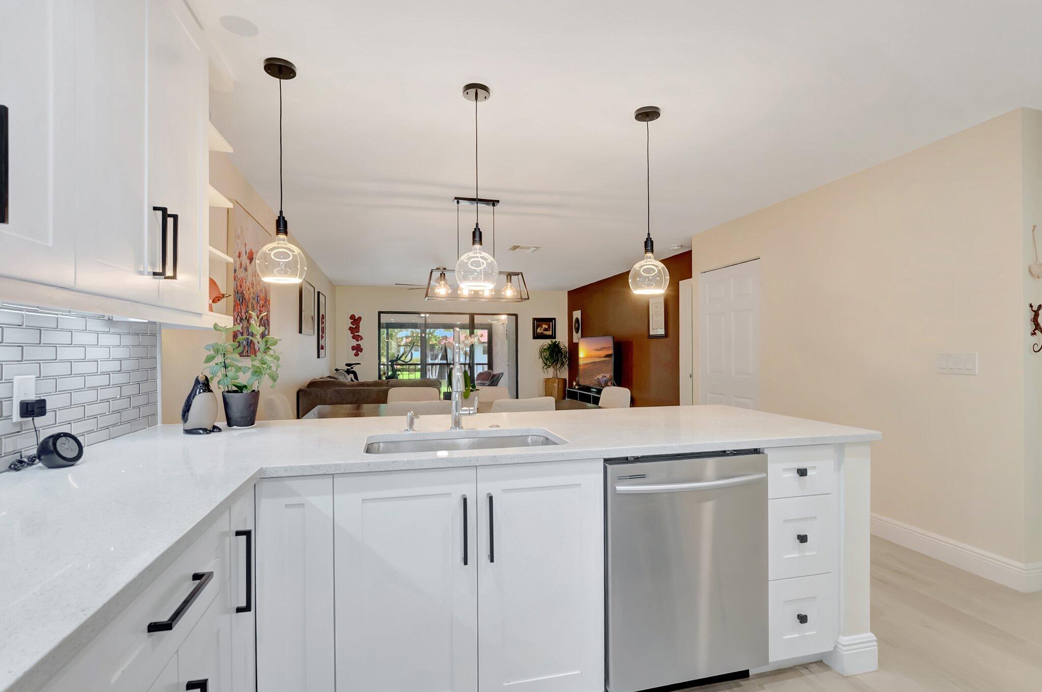 MLS #RX-11075997 image #6