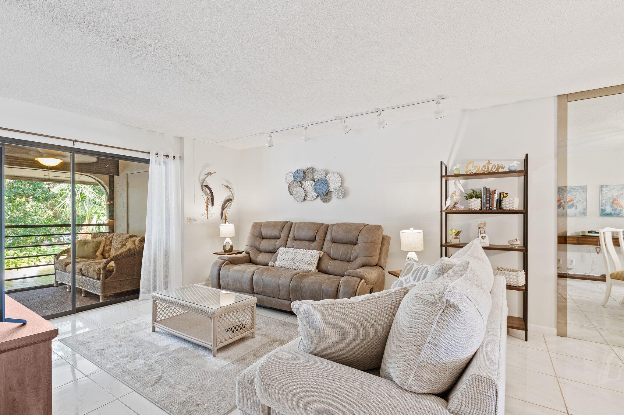 MLS #RX-11078453 image #7