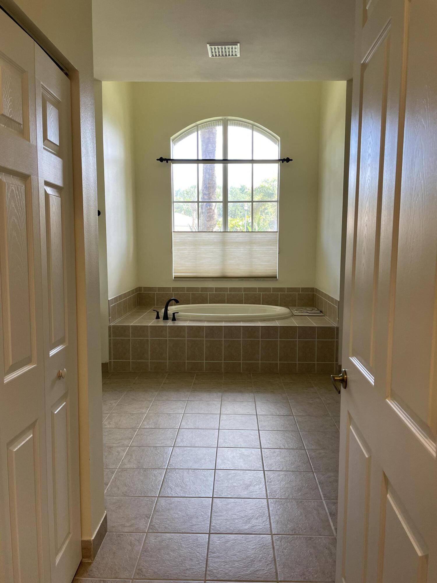 MLS #RX-11078975 image #18