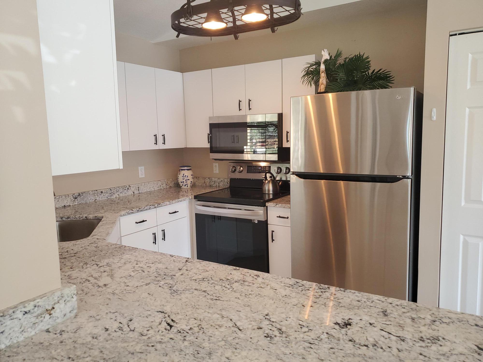 MLS #RX-10704968 image #17