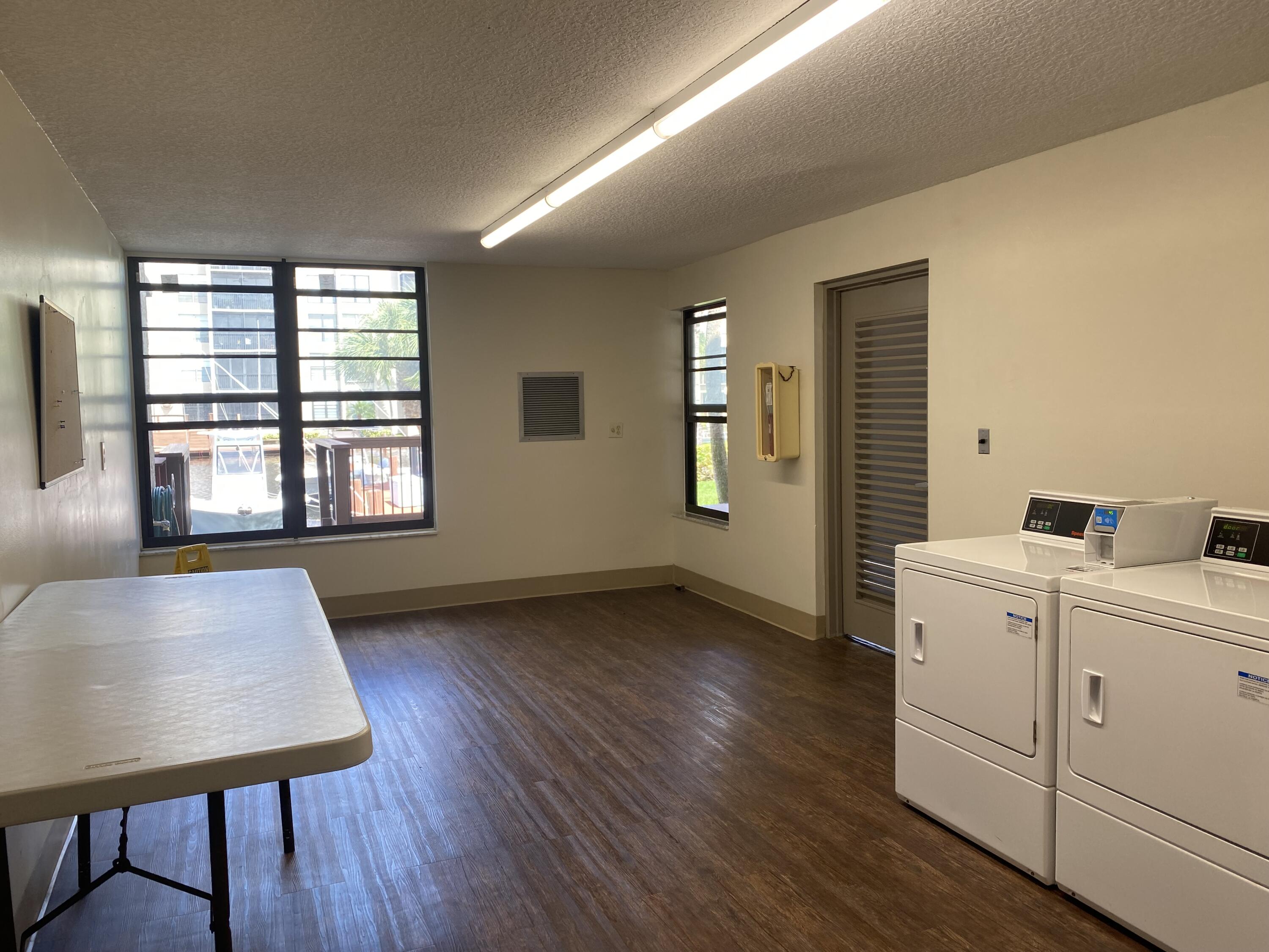 MLS #RX-10333094 image #31