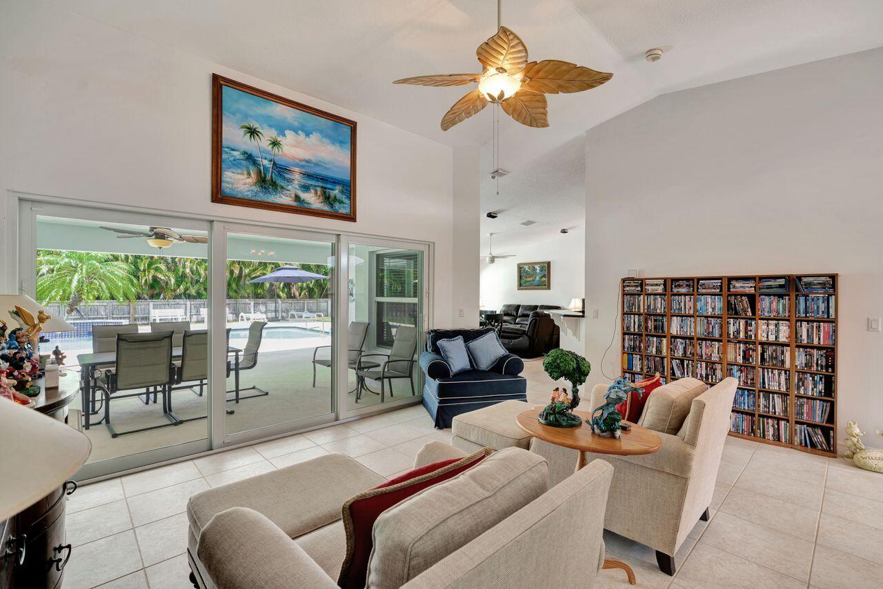 MLS #RX-11081952 image #10