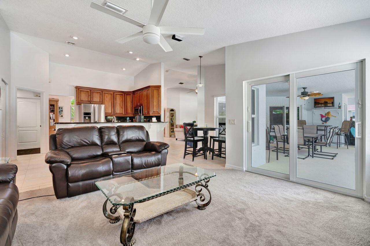 MLS #RX-11081952 image #2