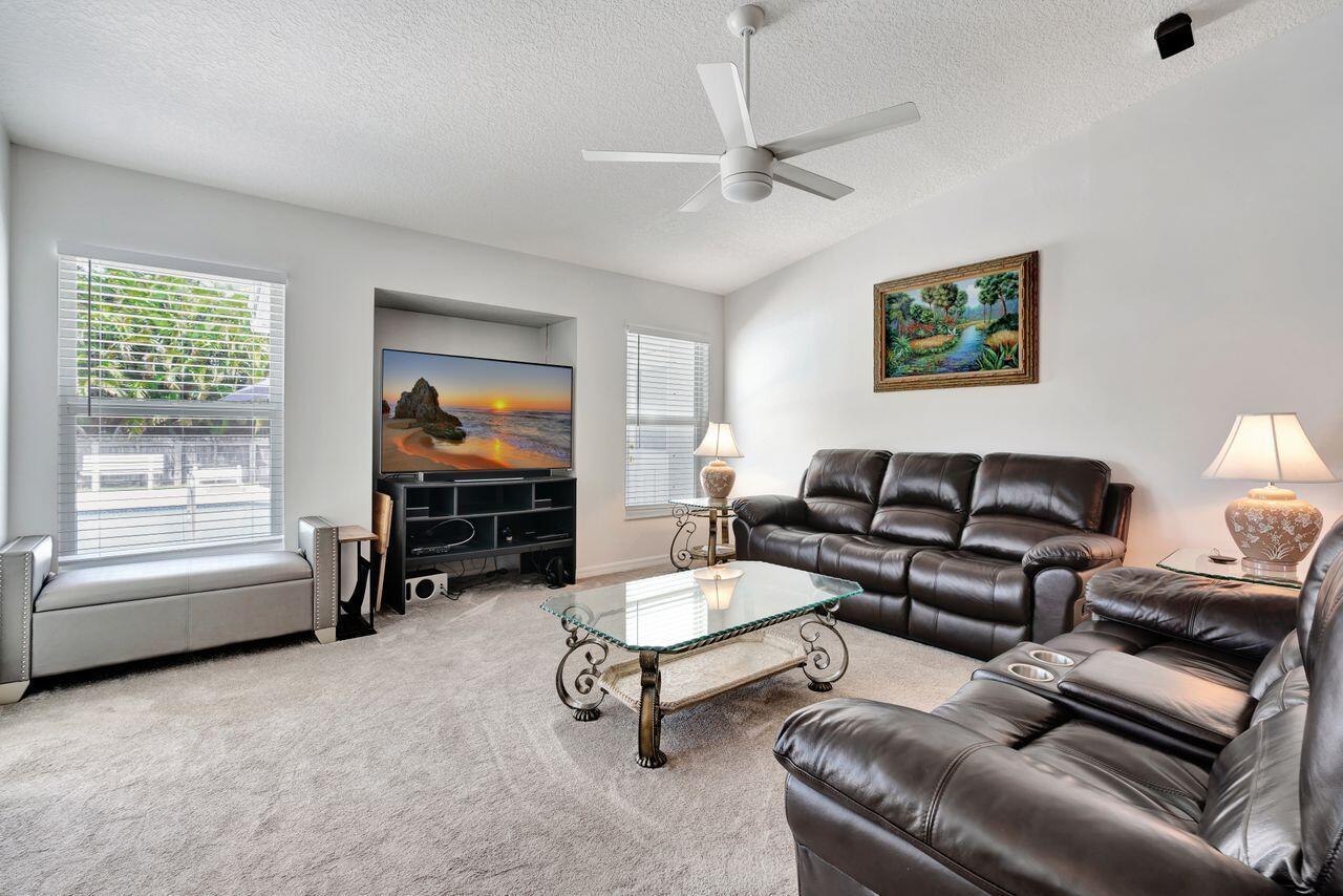 MLS #RX-11081952 image #4