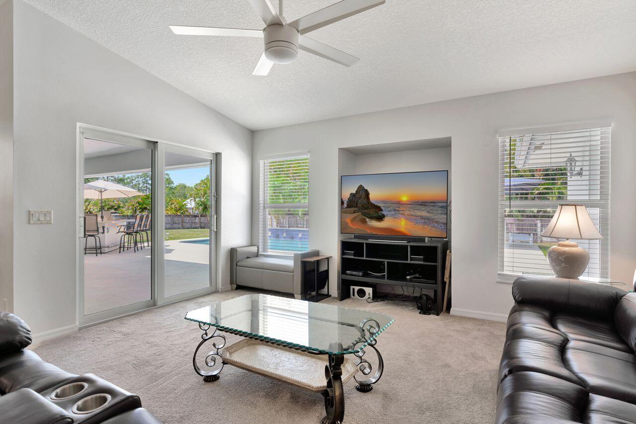 MLS #RX-11081952 image #5