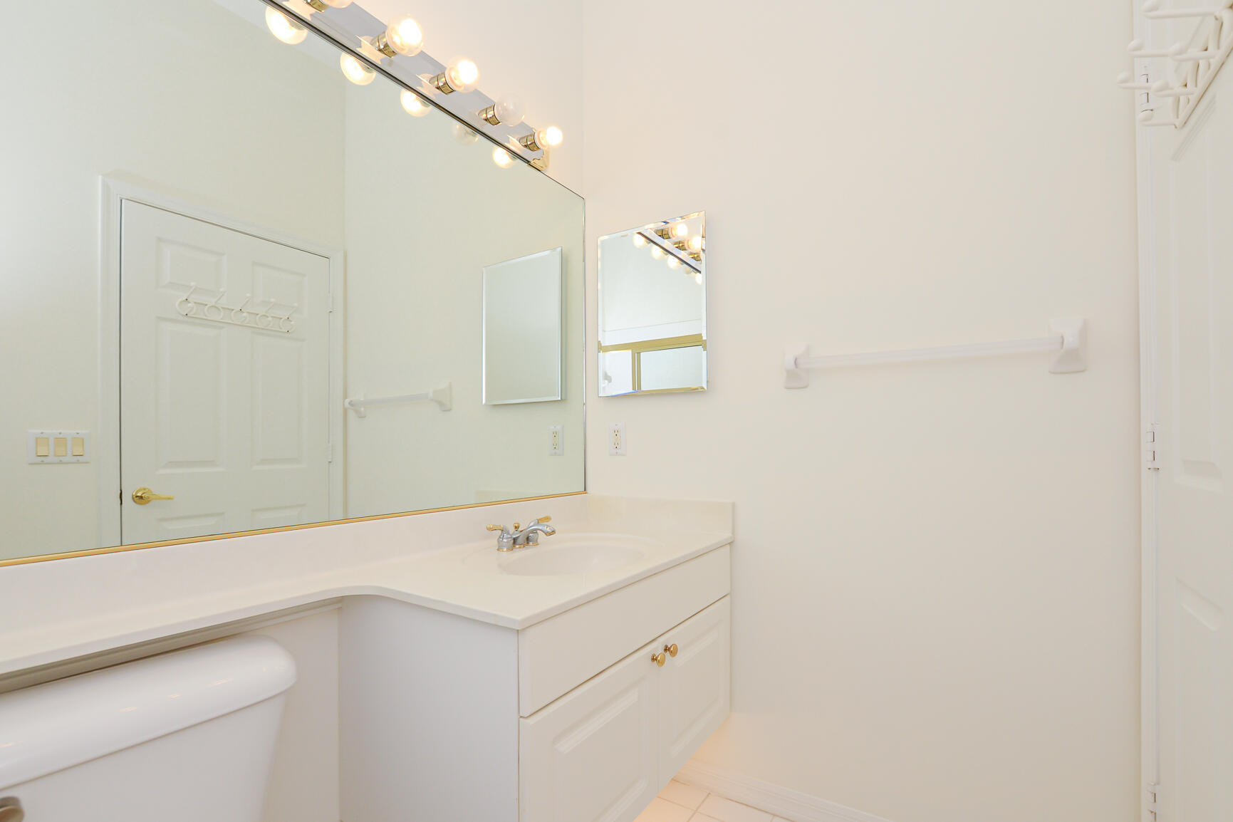 MLS #RX-11083776 image #36