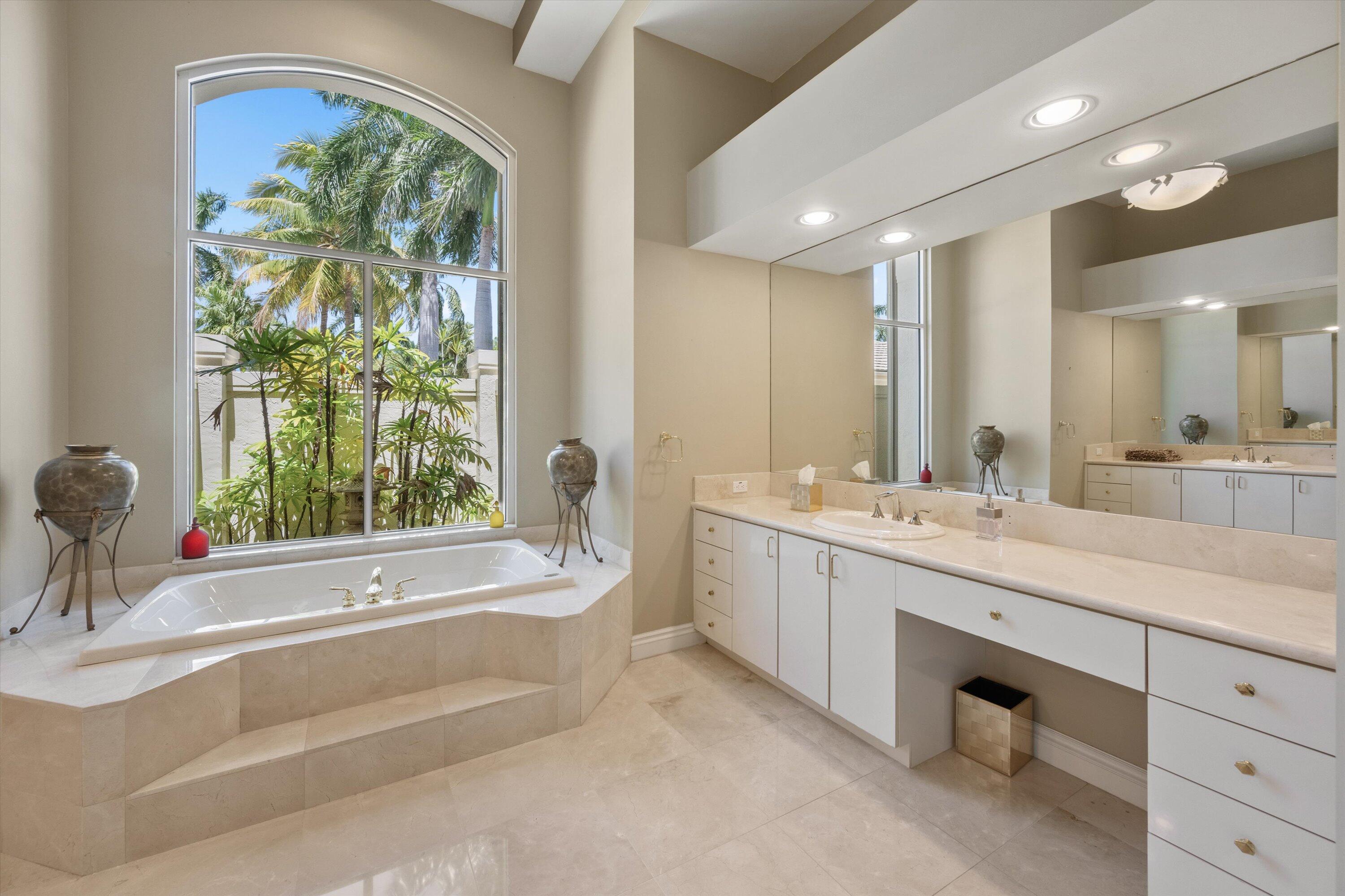 MLS #RX-11083862 image #16