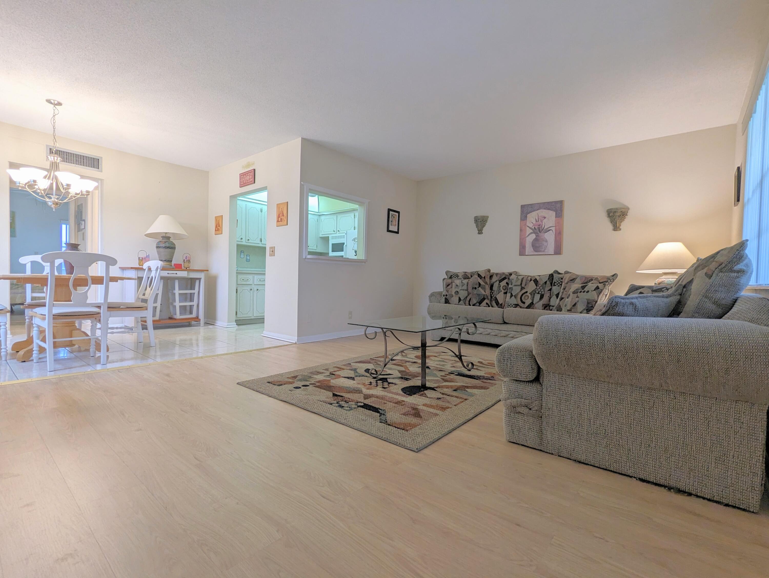 MLS #RX-11083875 img 0