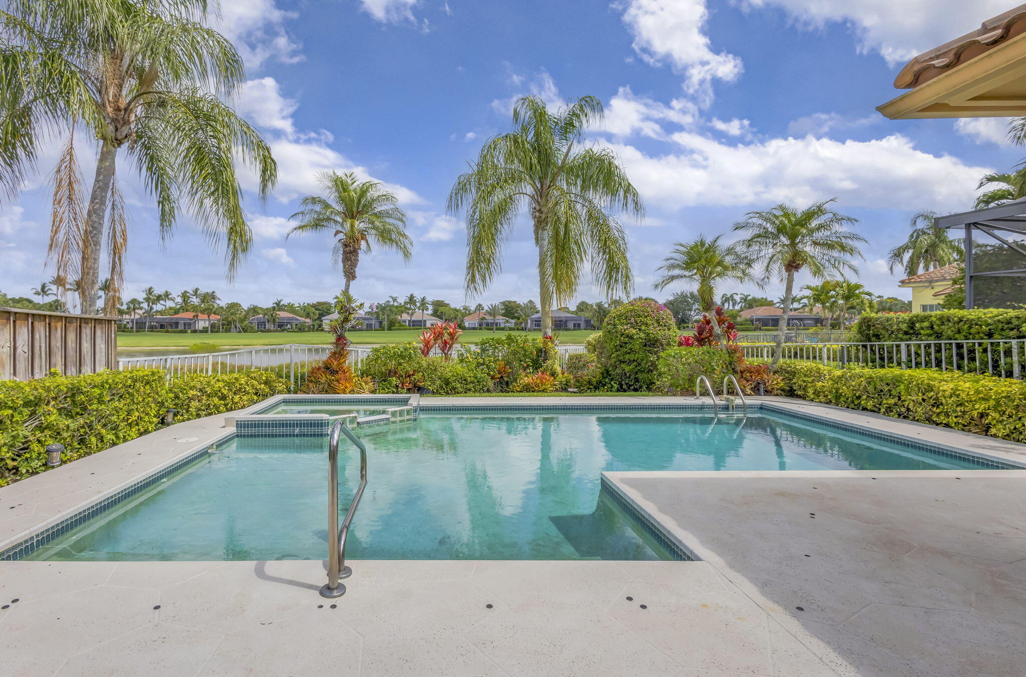 MLS #RX-11084811 image #1