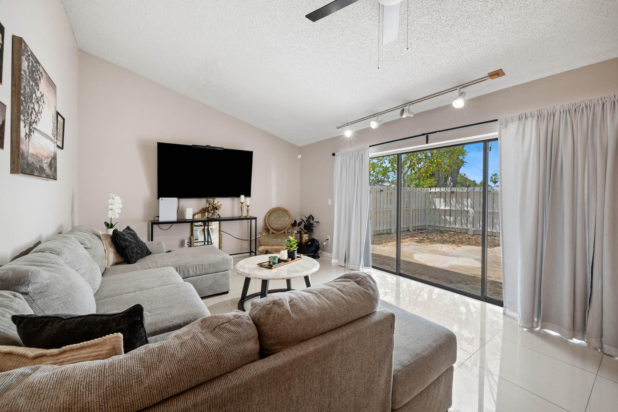 MLS #RX-11085557 image #5