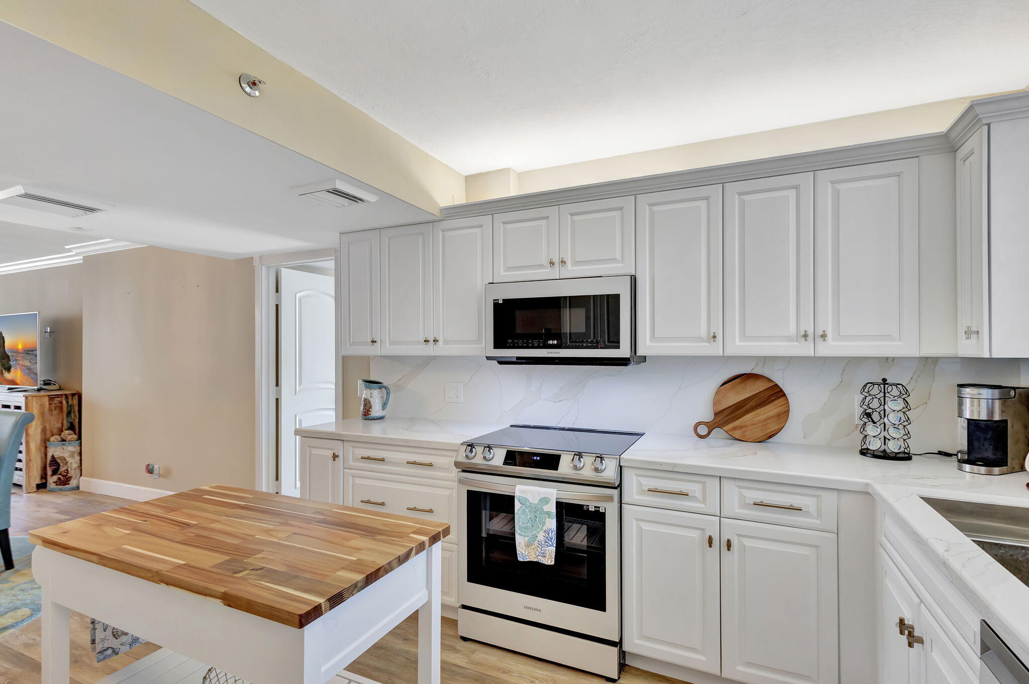 MLS #RX-11086147 image #2