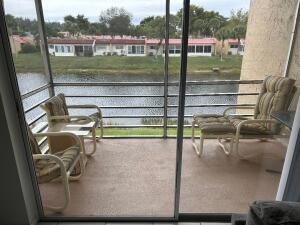 MLS #RX-11087118 img 0