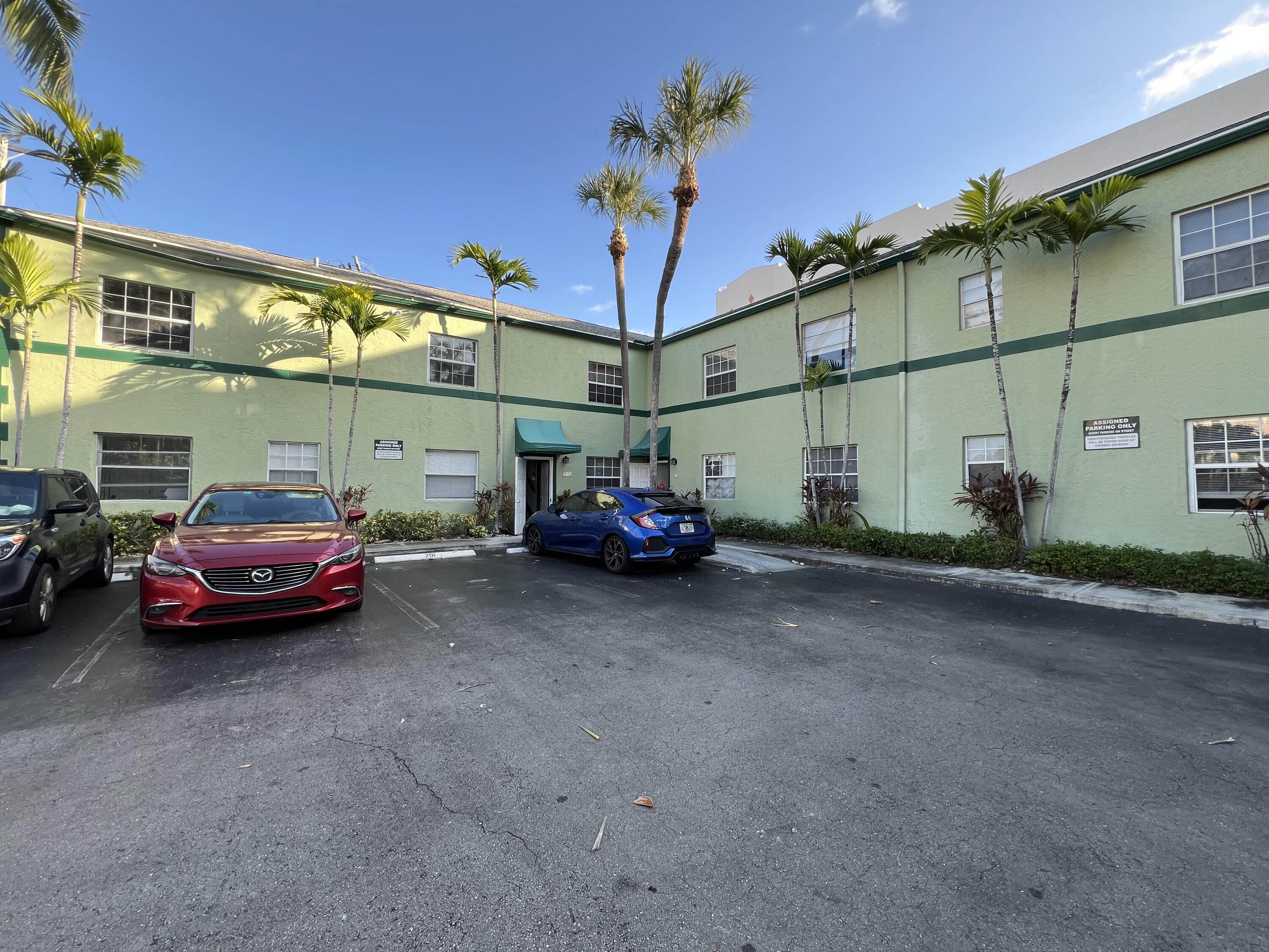 MLS #RX-11087890 img 0
