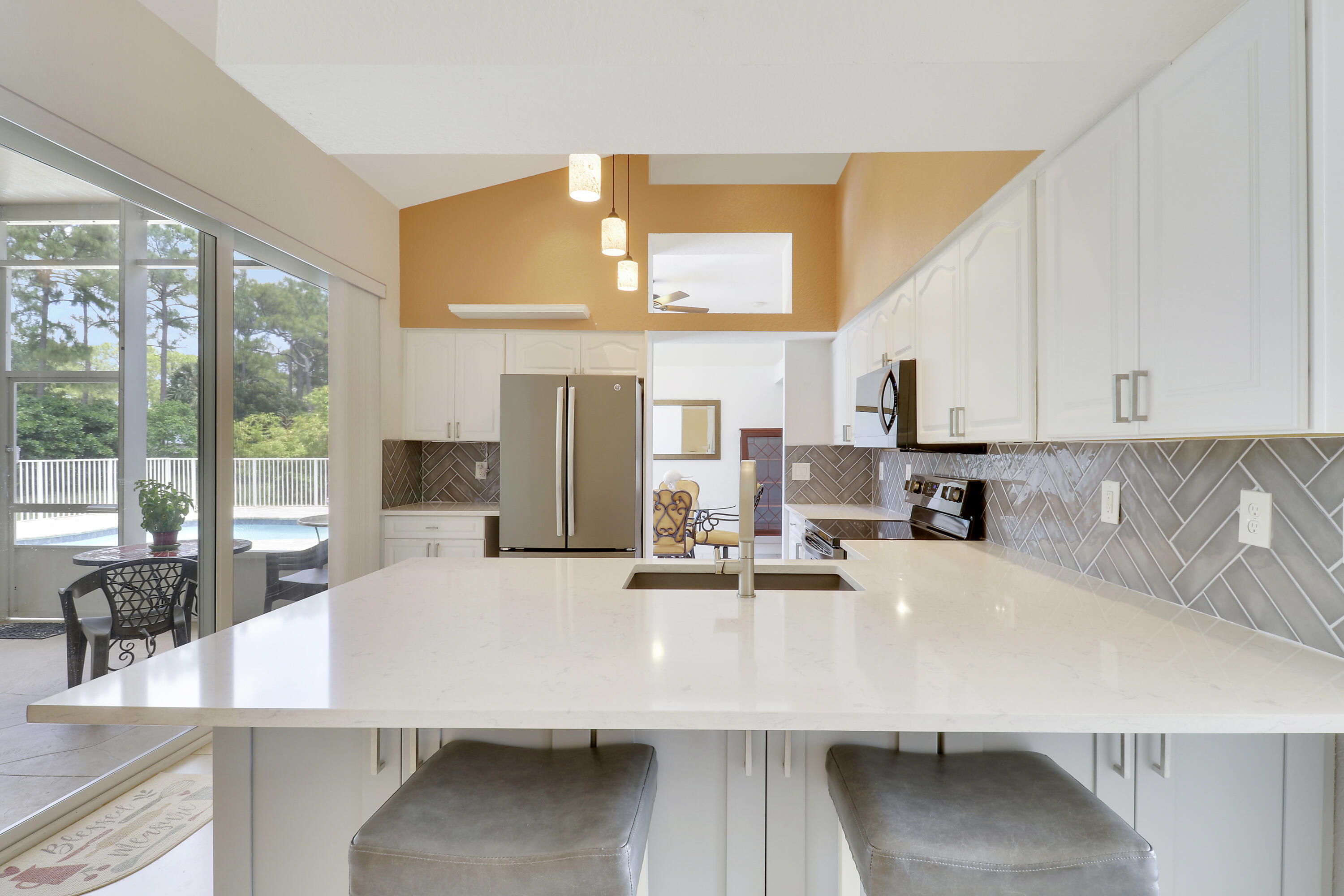 MLS #RX-11088559 image #2