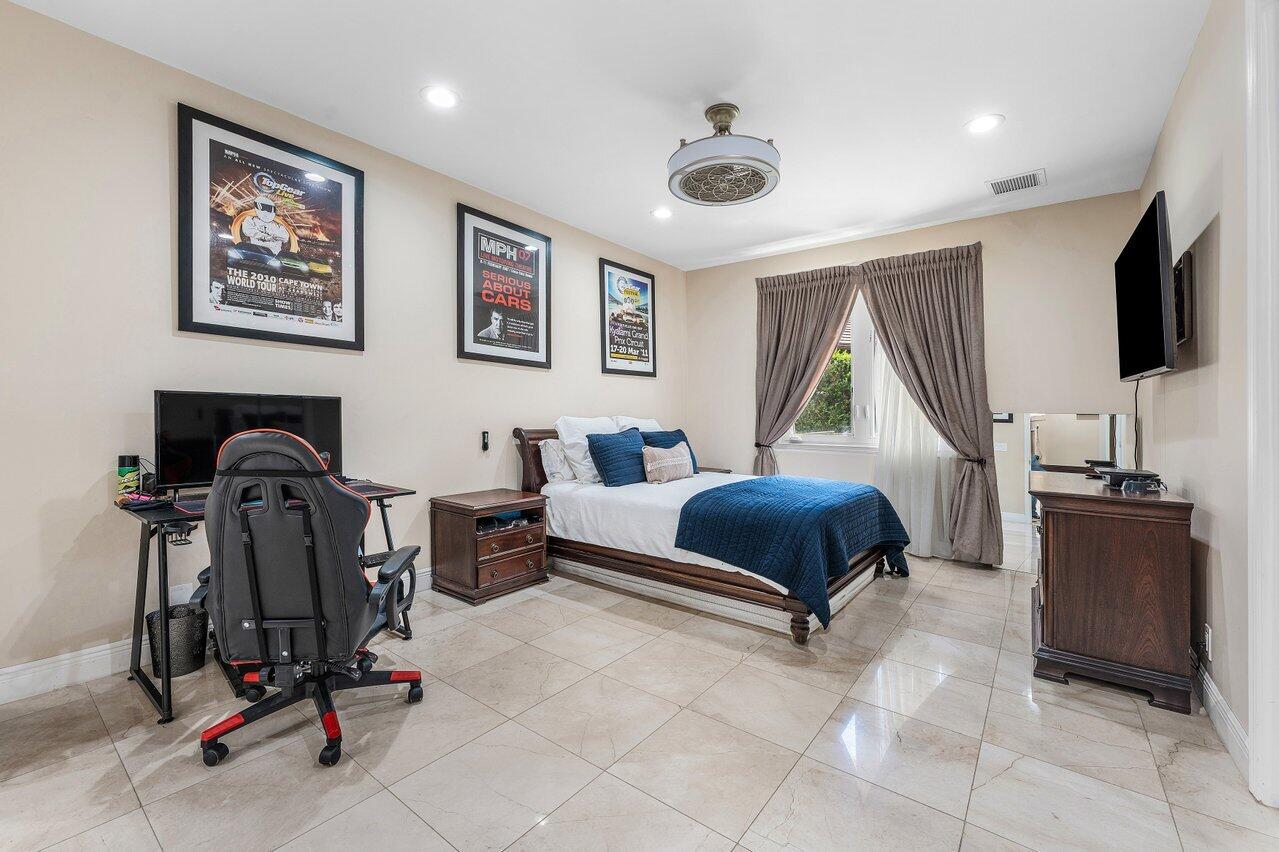 MLS #RX-11017687 image #31