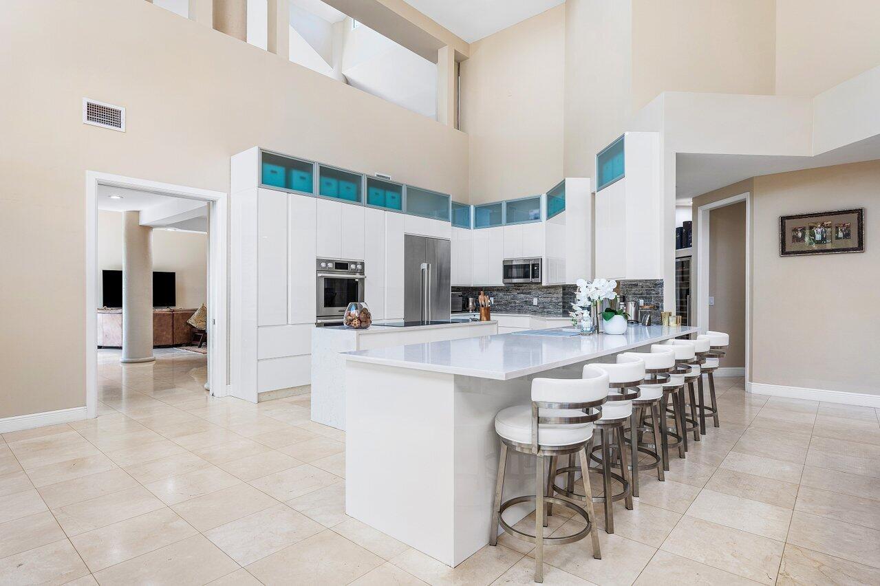 MLS #RX-11017687 image #9