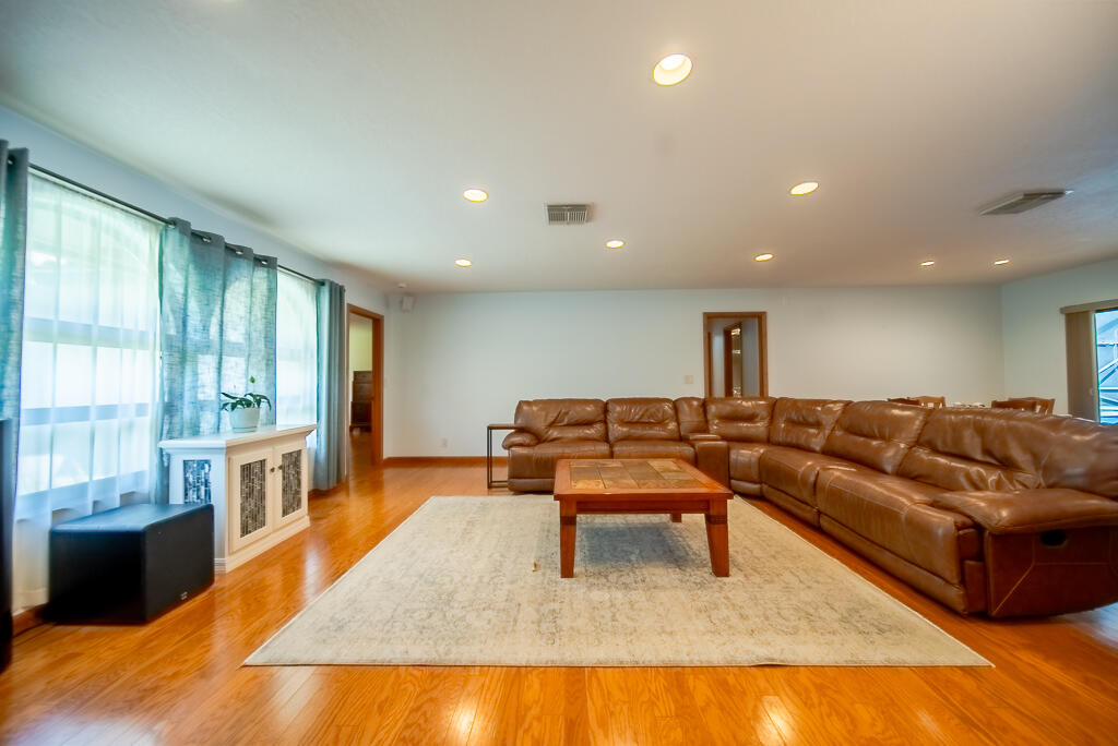 MLS #RX-11089632 image #16