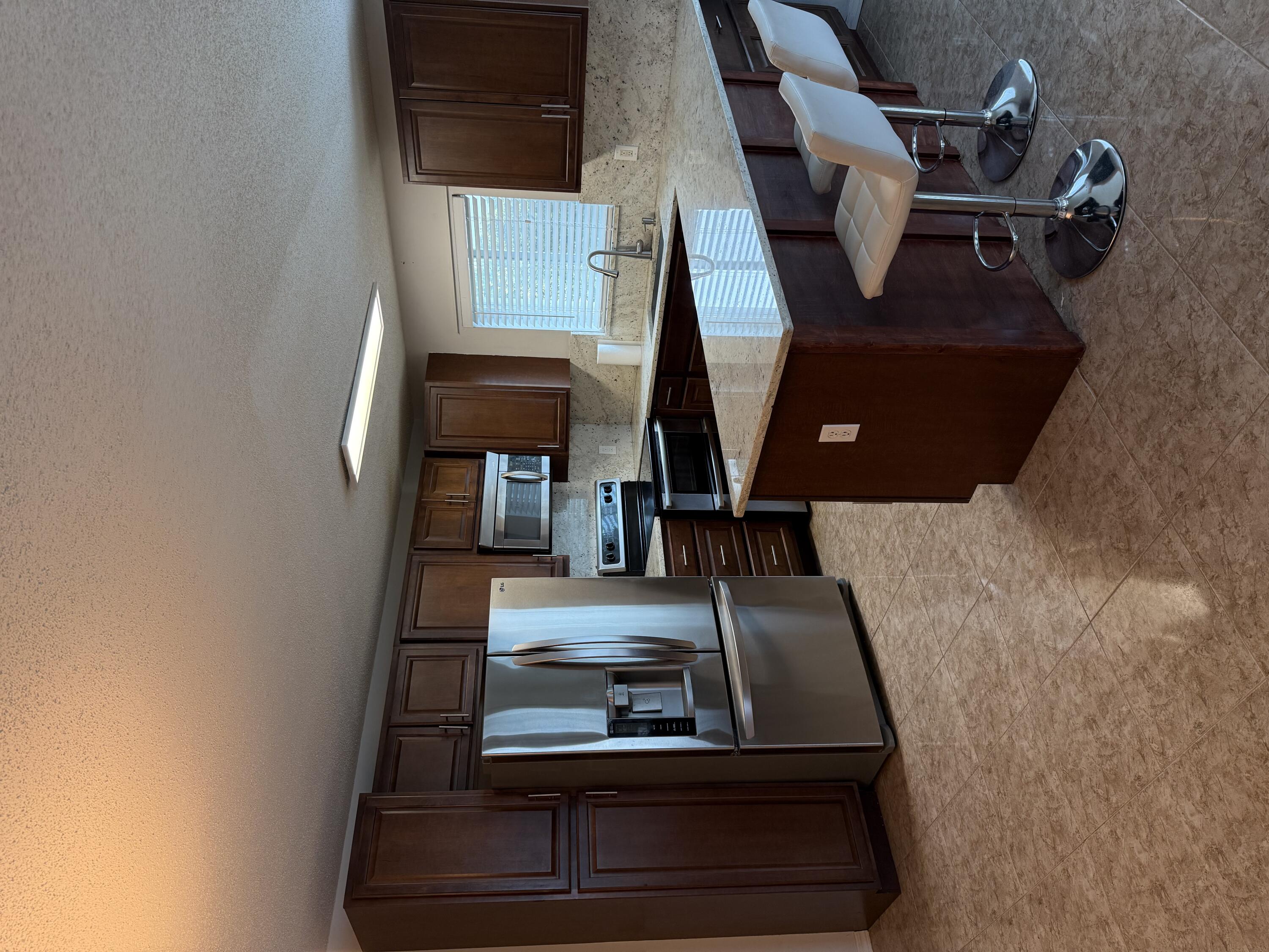 MLS #RX-11090579 img 0