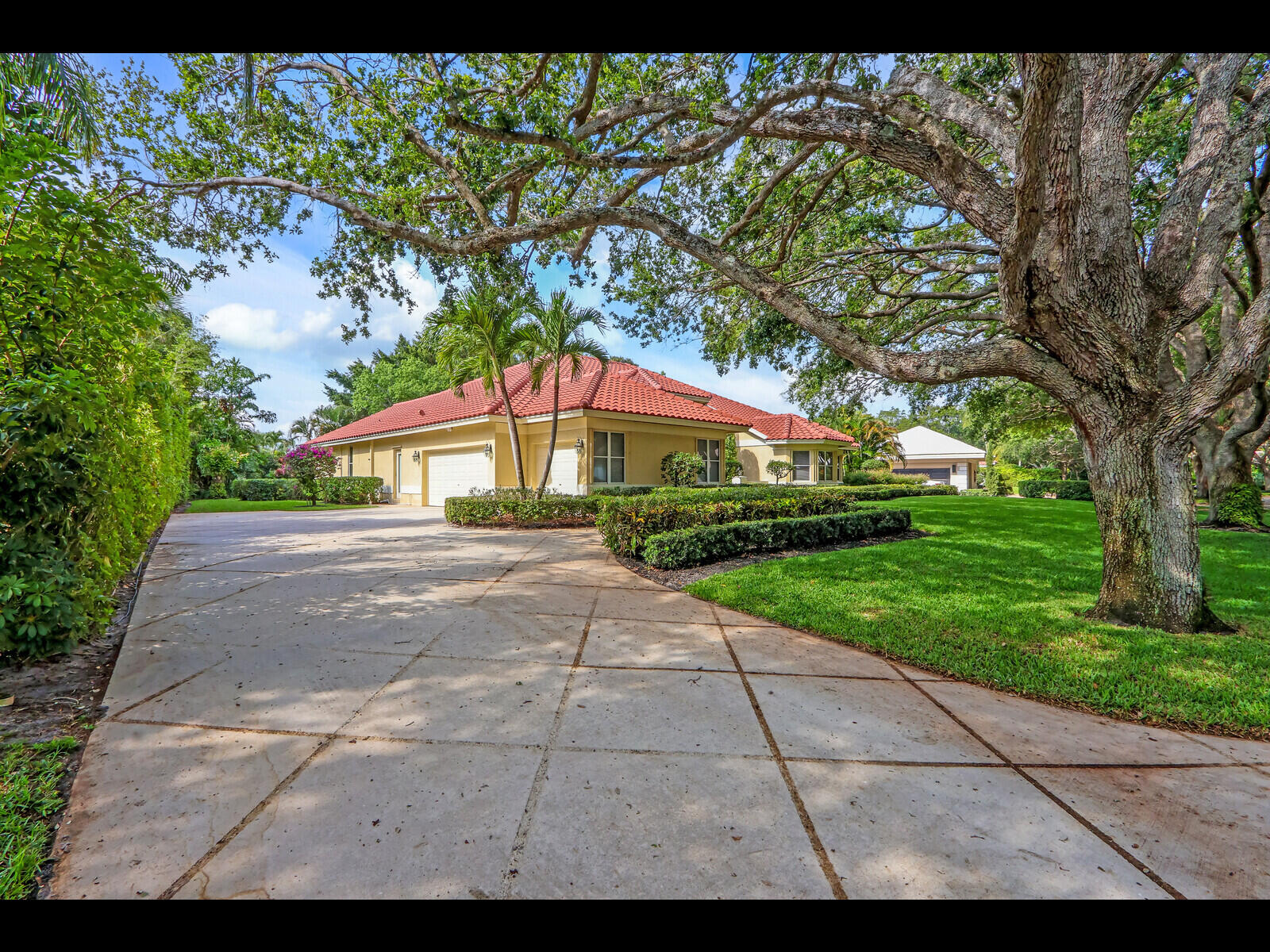 MLS #RX-11090687 img 0