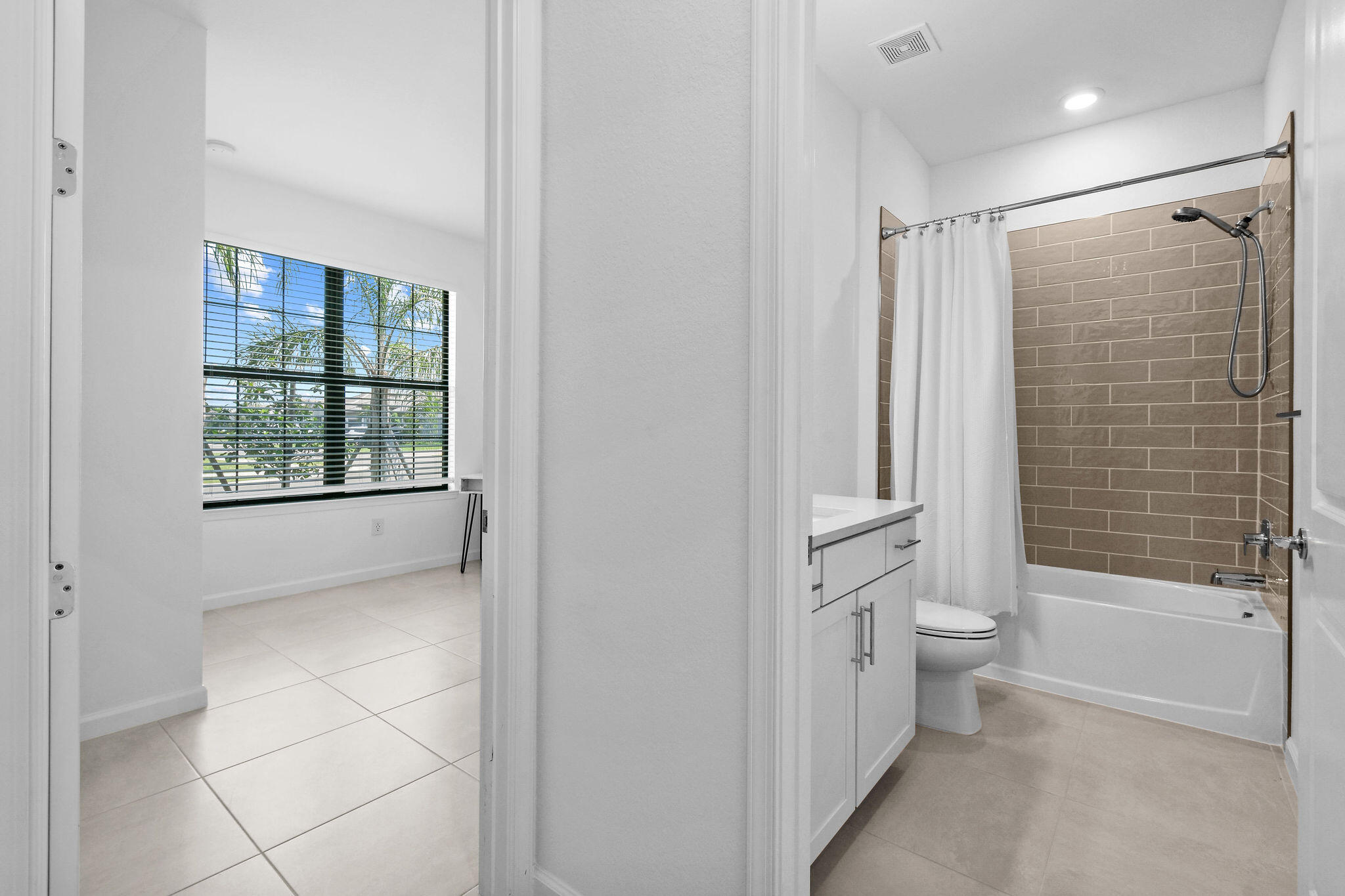 MLS #RX-11090871 image #32