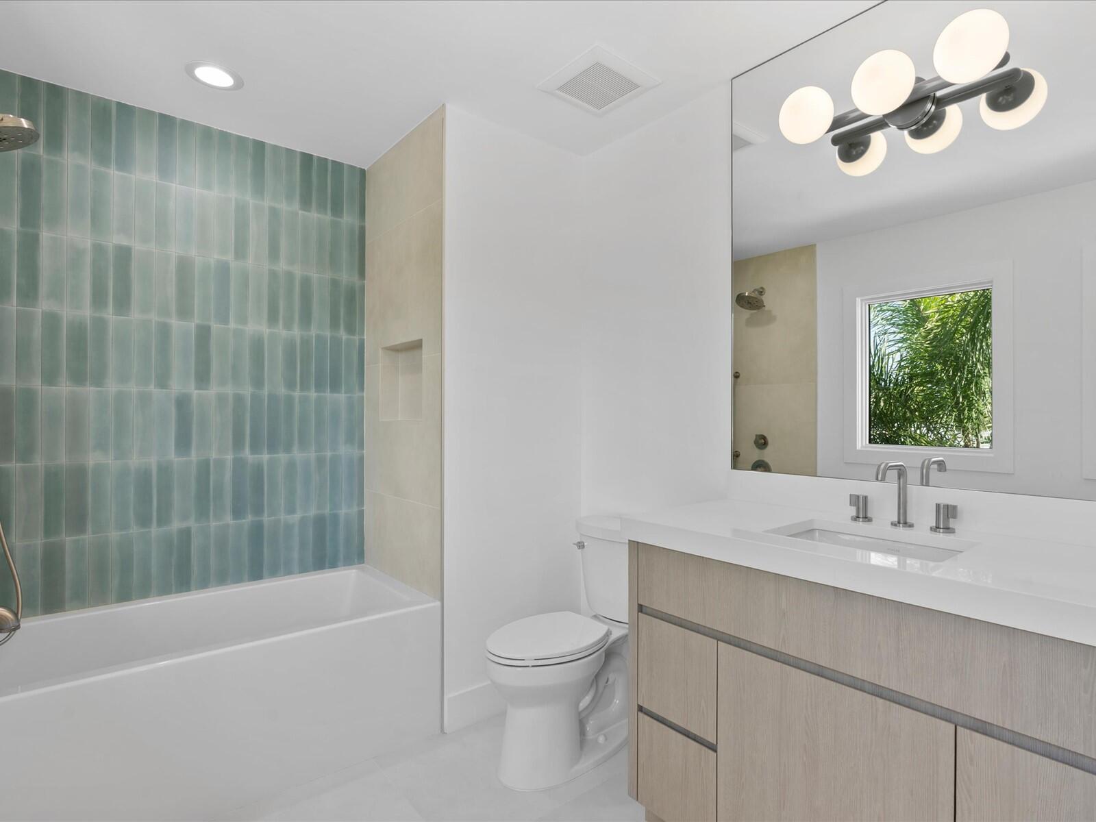 MLS #RX-10999519 image #25