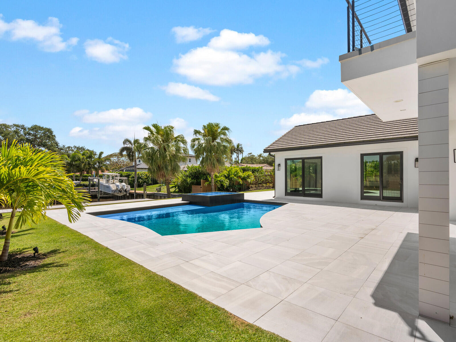 MLS #RX-10999519 image #33