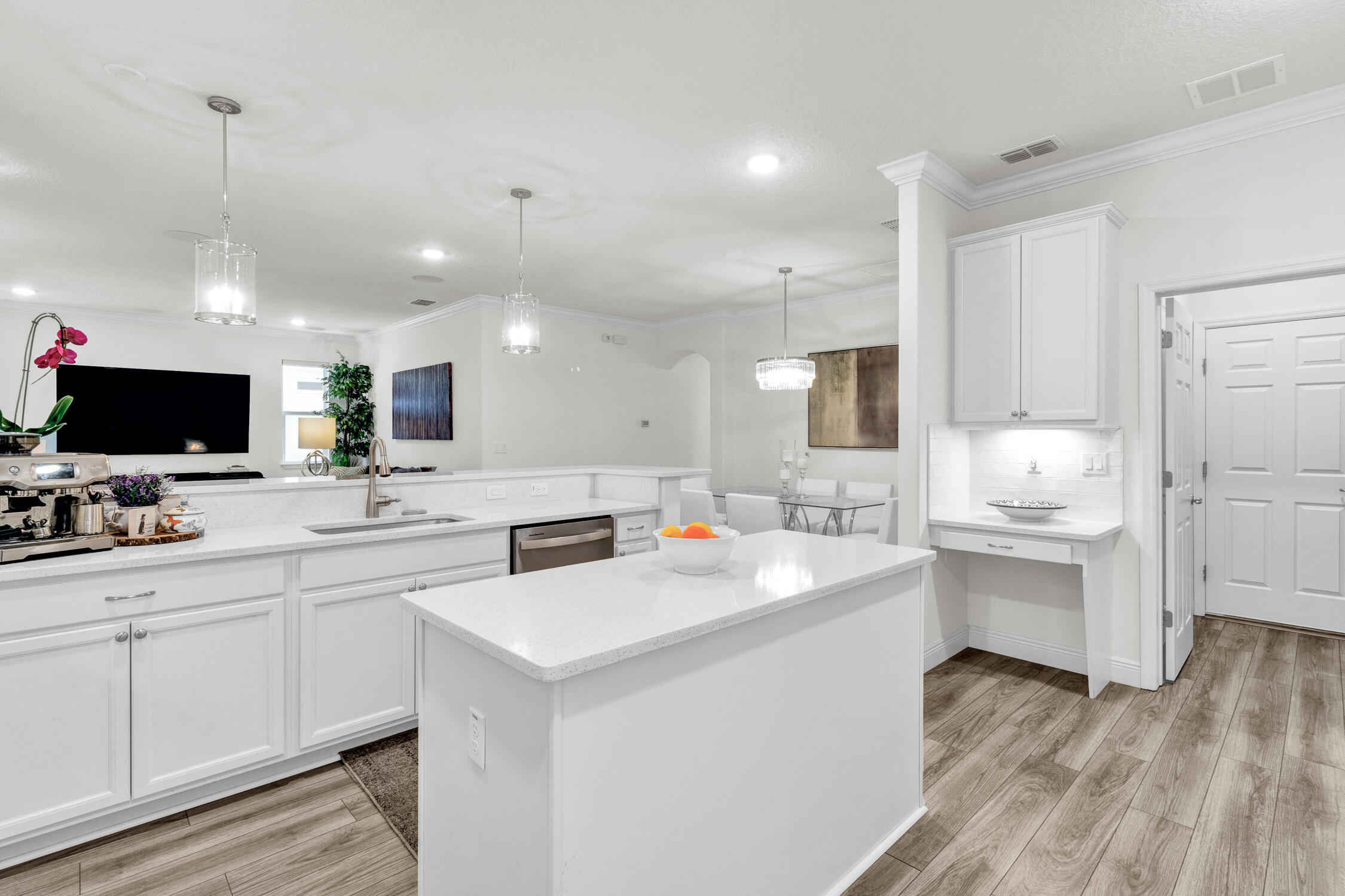 MLS #RX-11092423 image #9