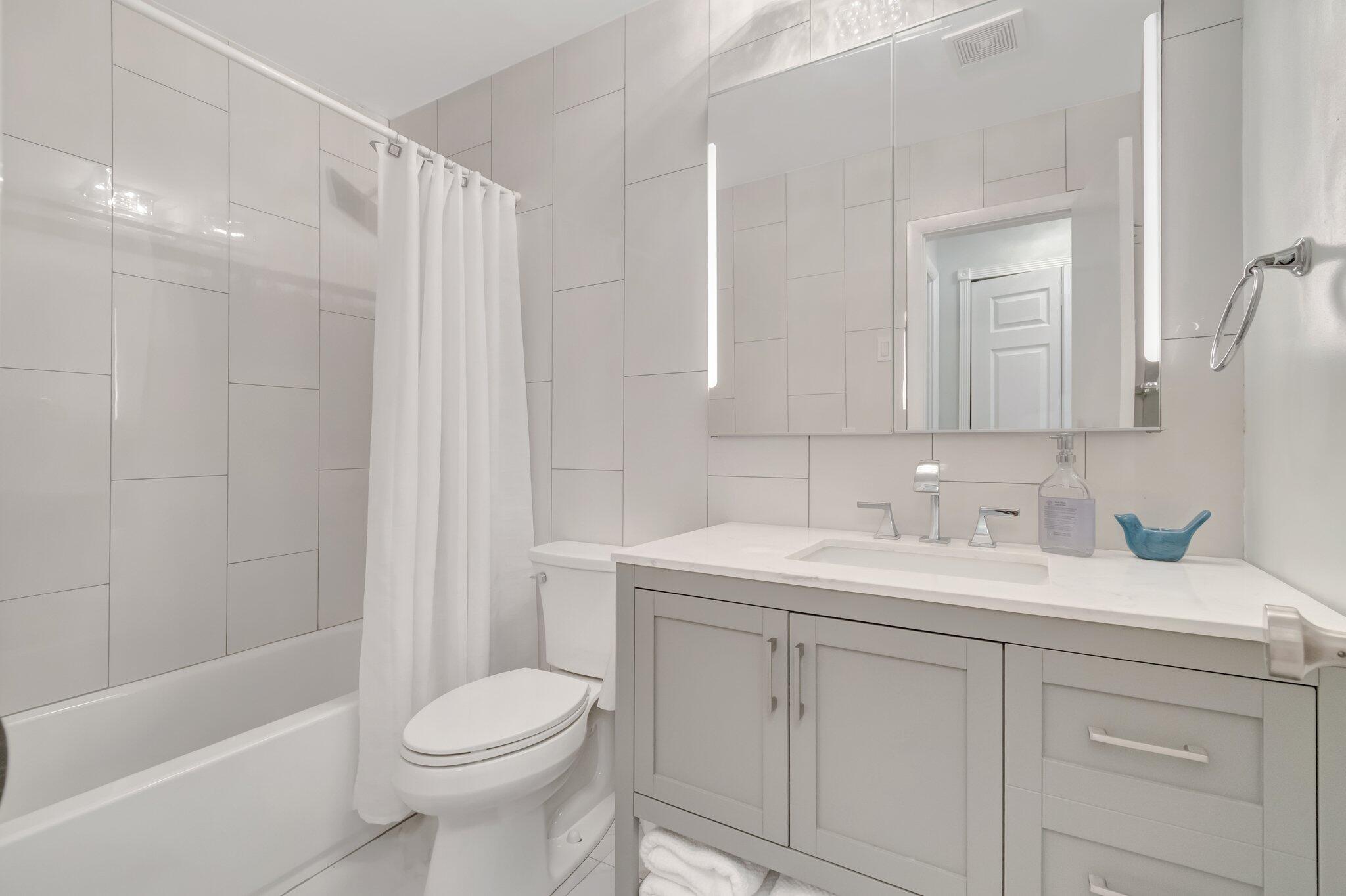 MLS #RX-10924146 image #24