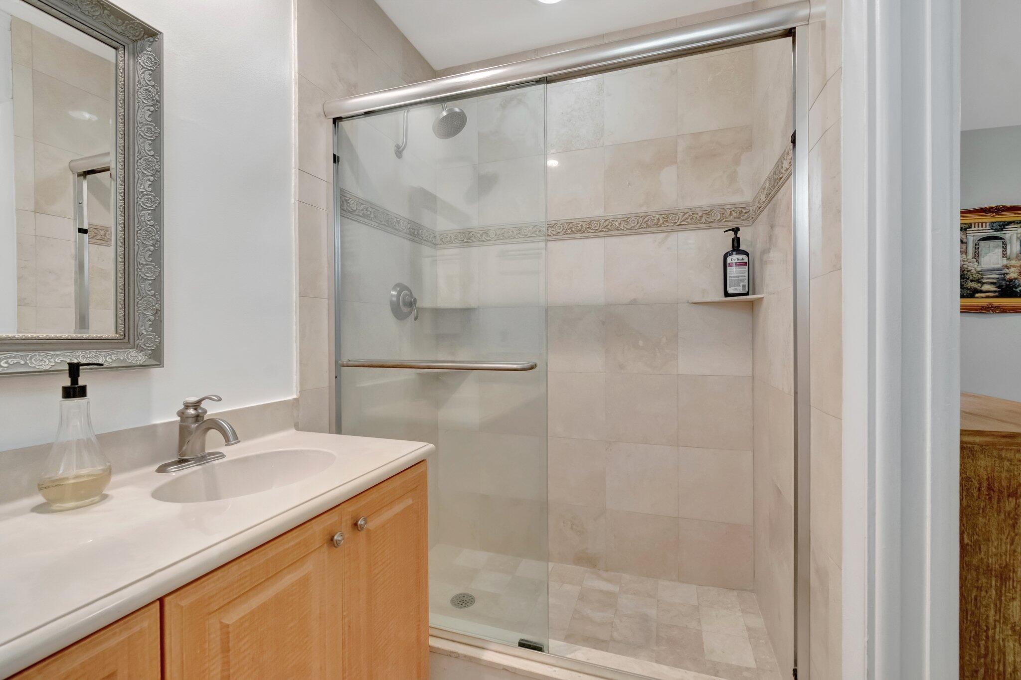 MLS #RX-10924146 image #32