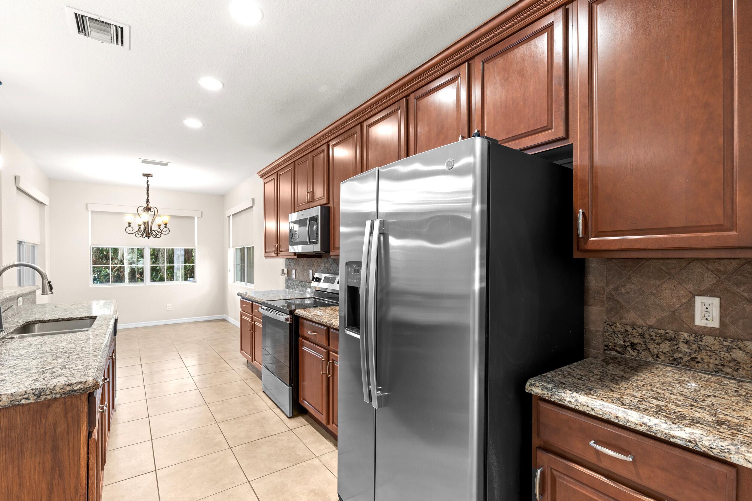 MLS #RX-11093327 image #1