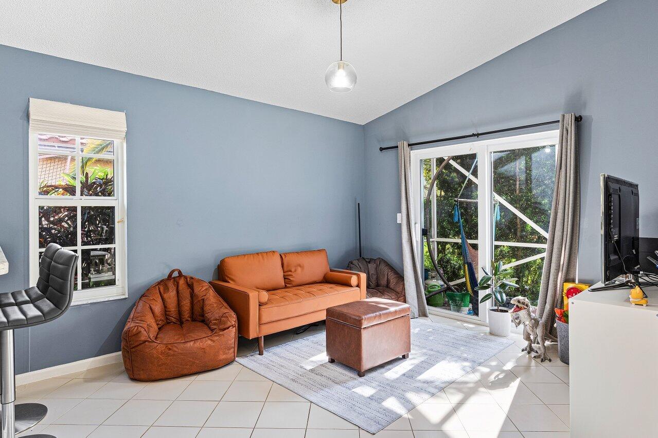 MLS #RX-11062962 image #12