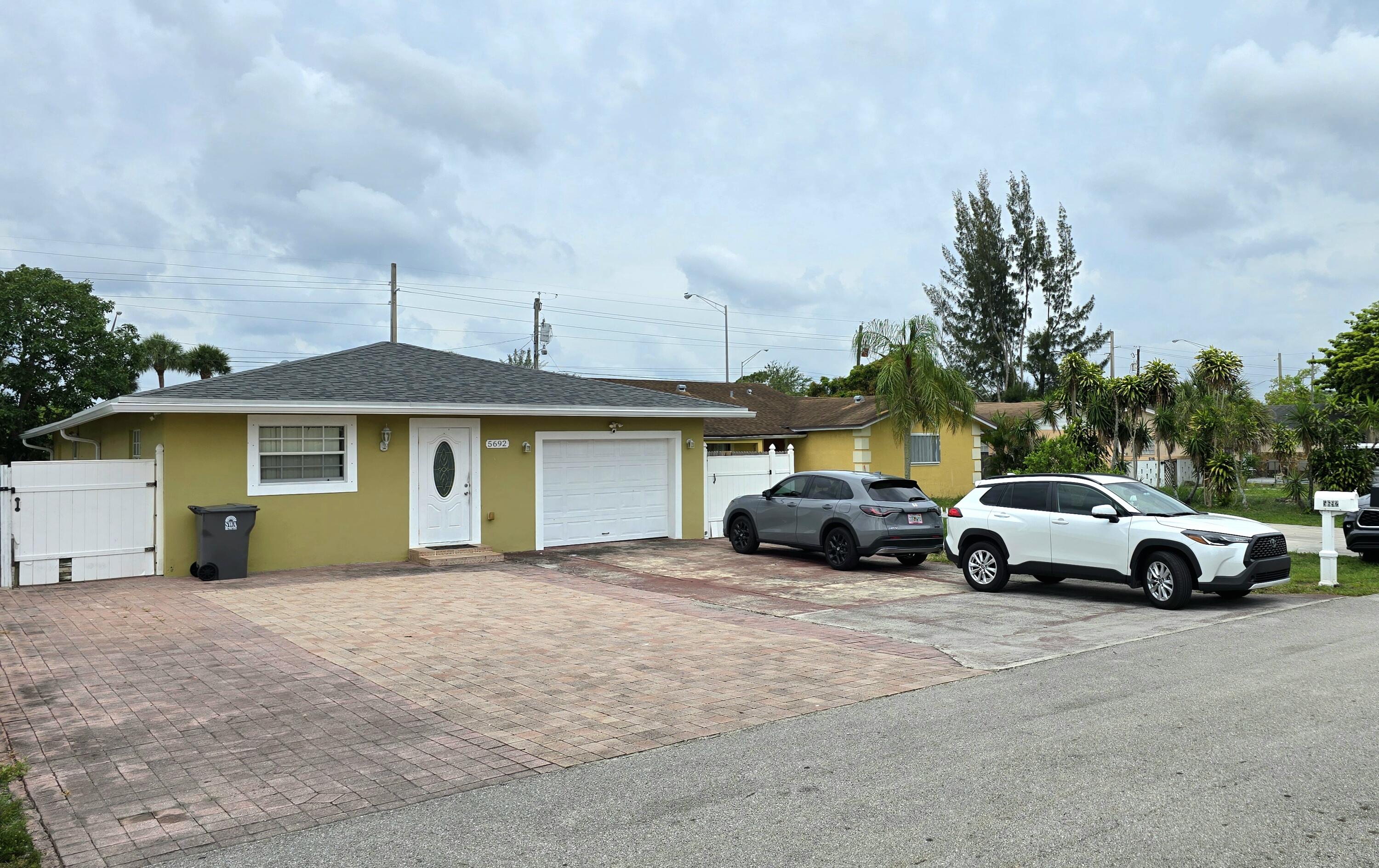 MLS #RX-11095391 img 0