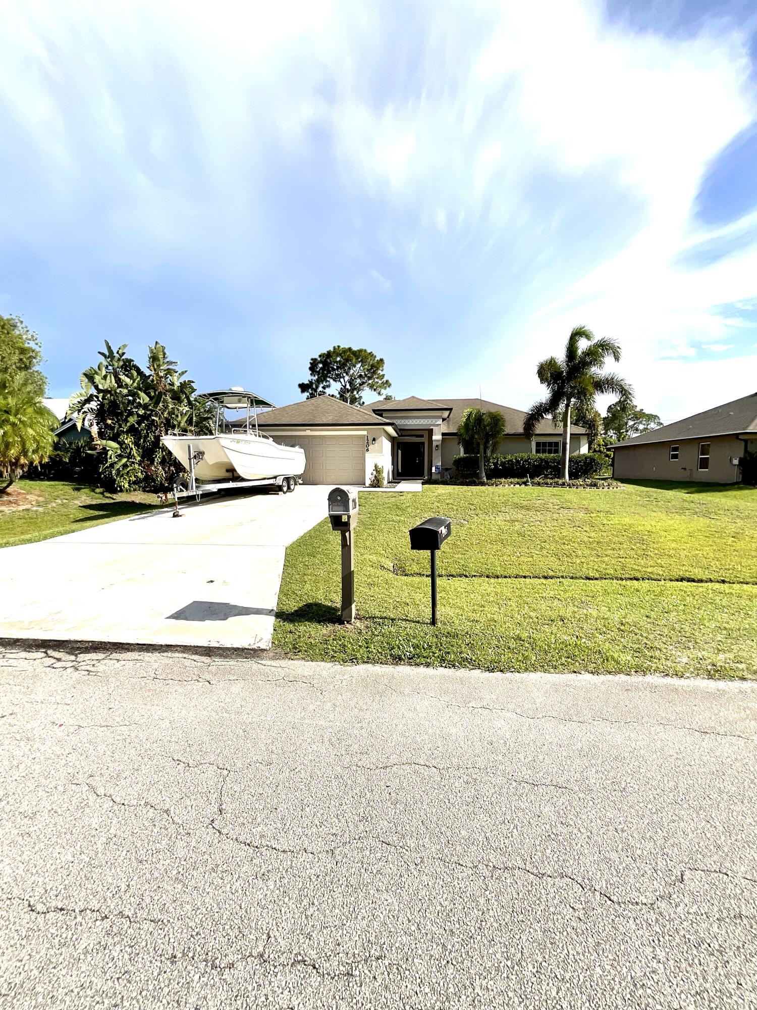 MLS #RX-11095977 img 0