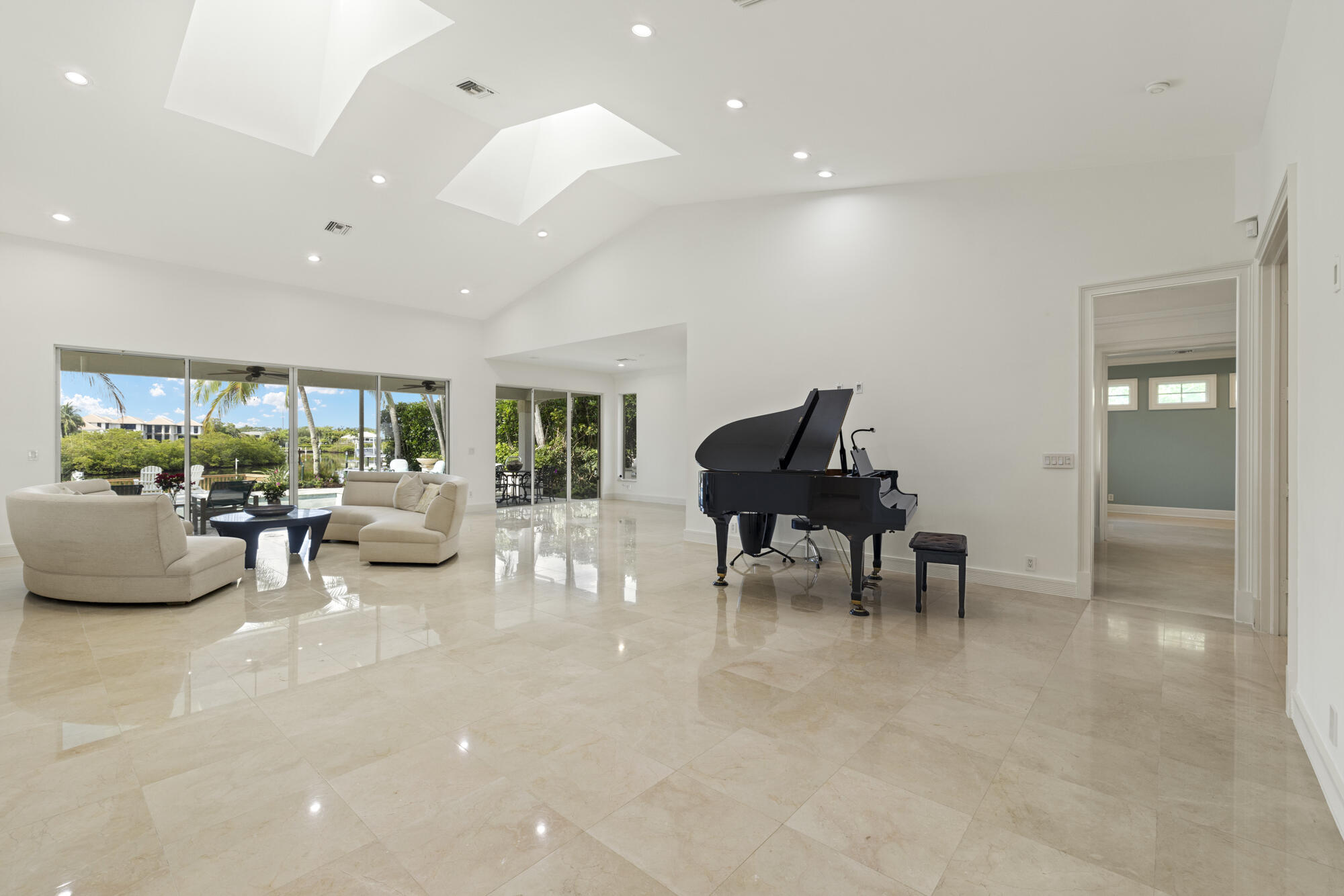 MLS #RX-11097092 image #6