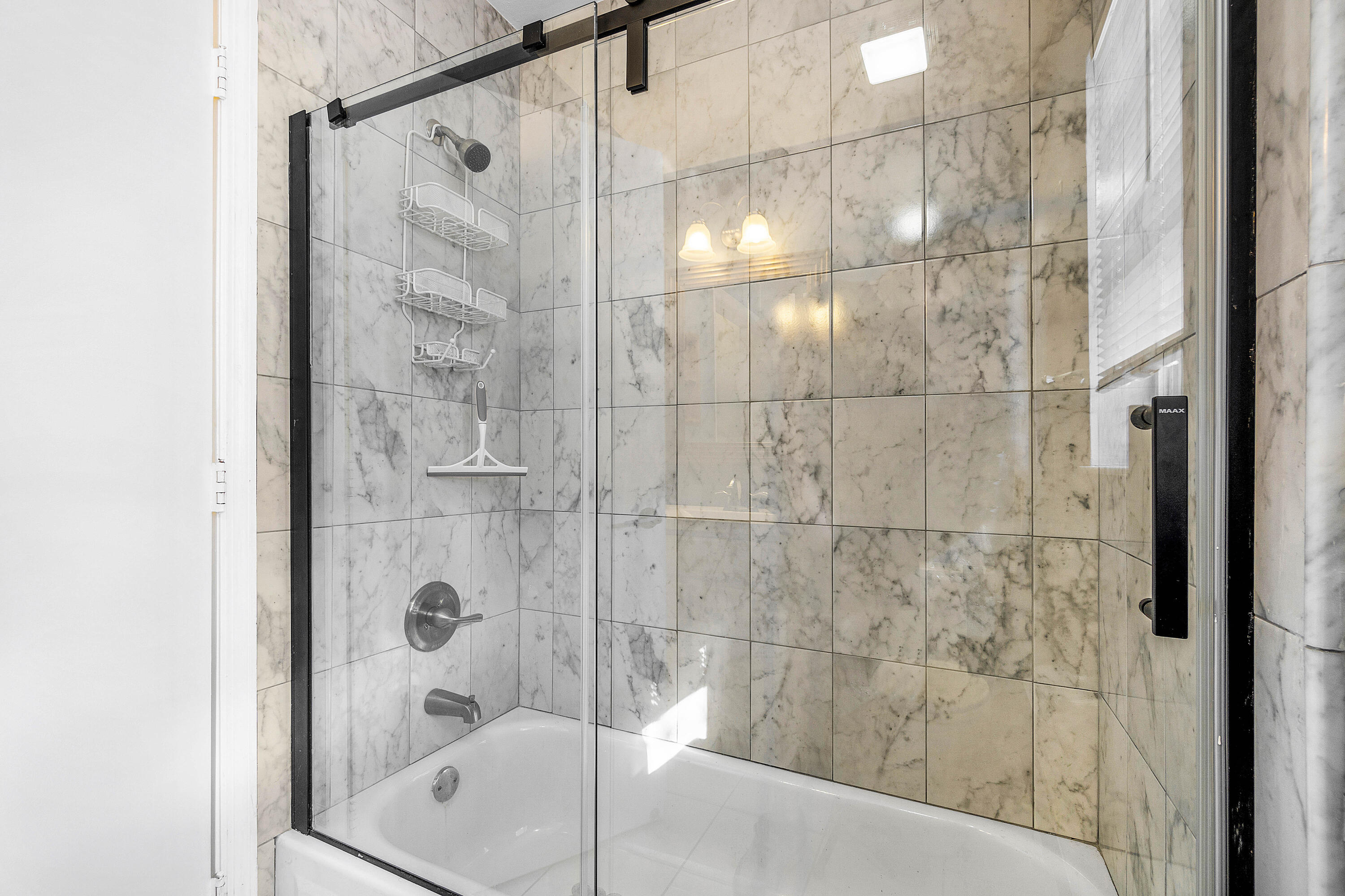 MLS #RX-11044079 image #20