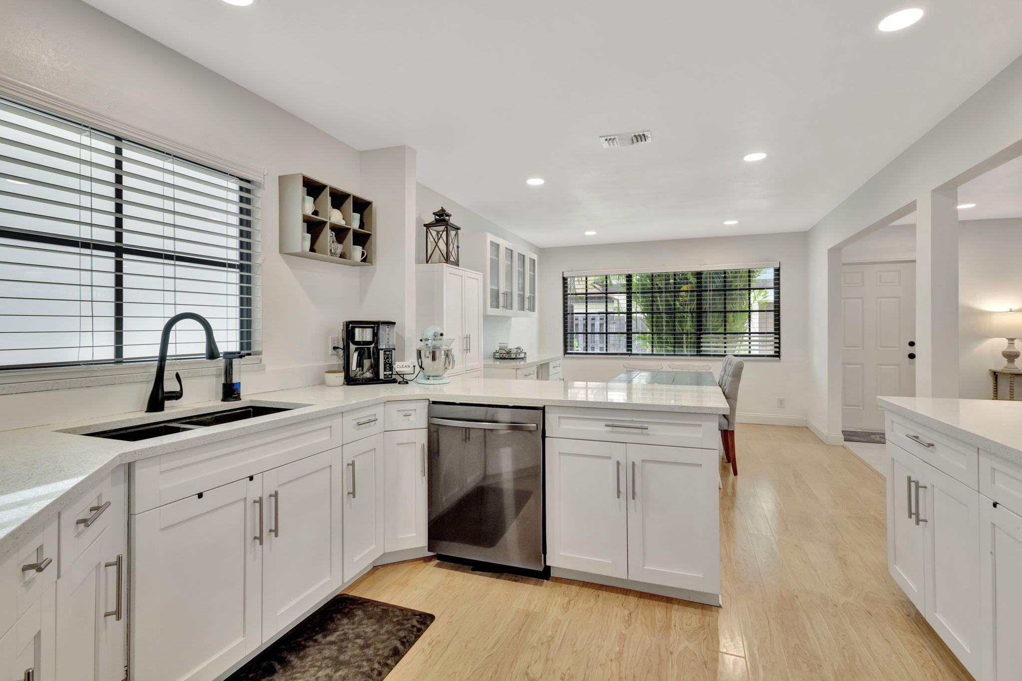 MLS #RX-11097241 image #1