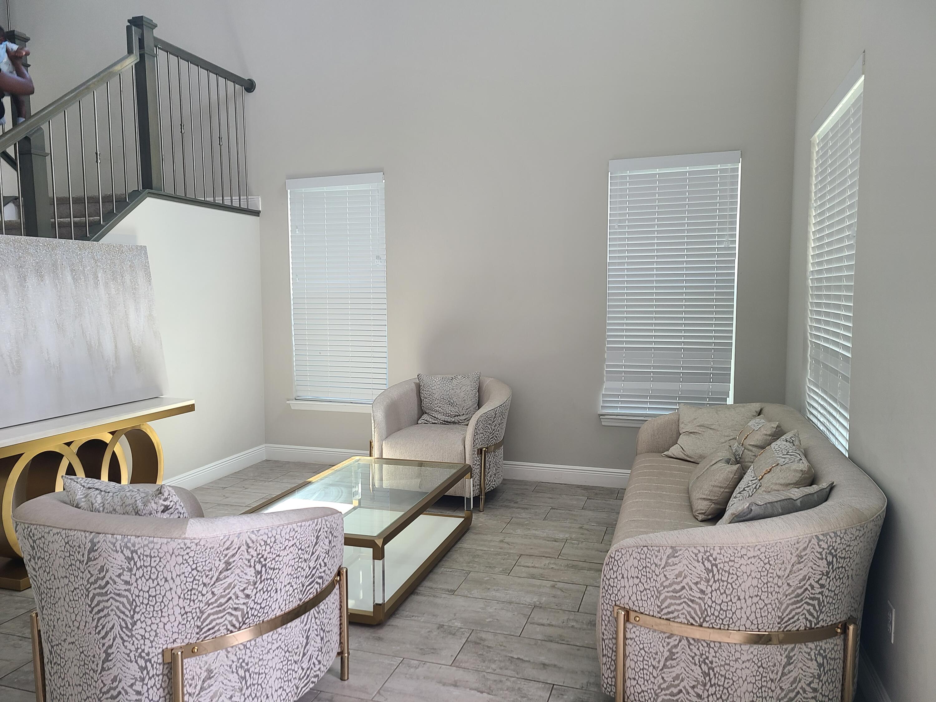 MLS #RX-11097534 image #2