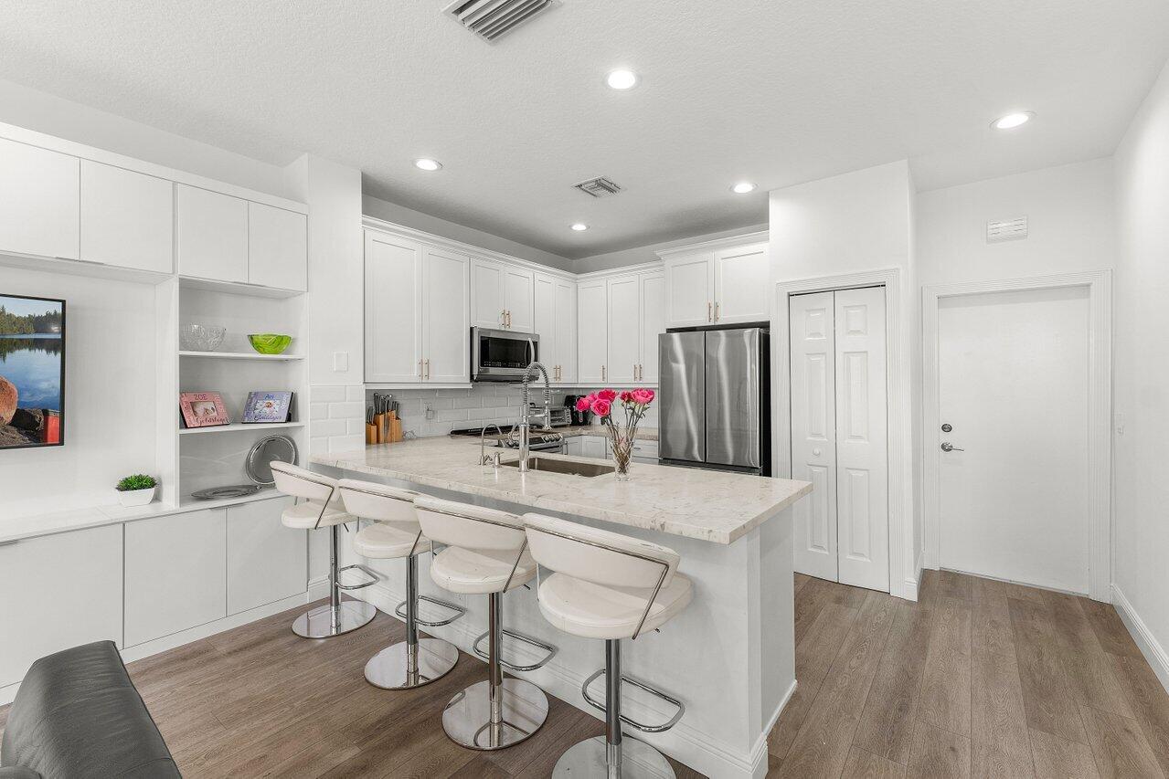 MLS #RX-11098340 image #15