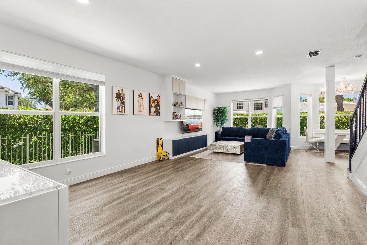 MLS #RX-11098340 image #5