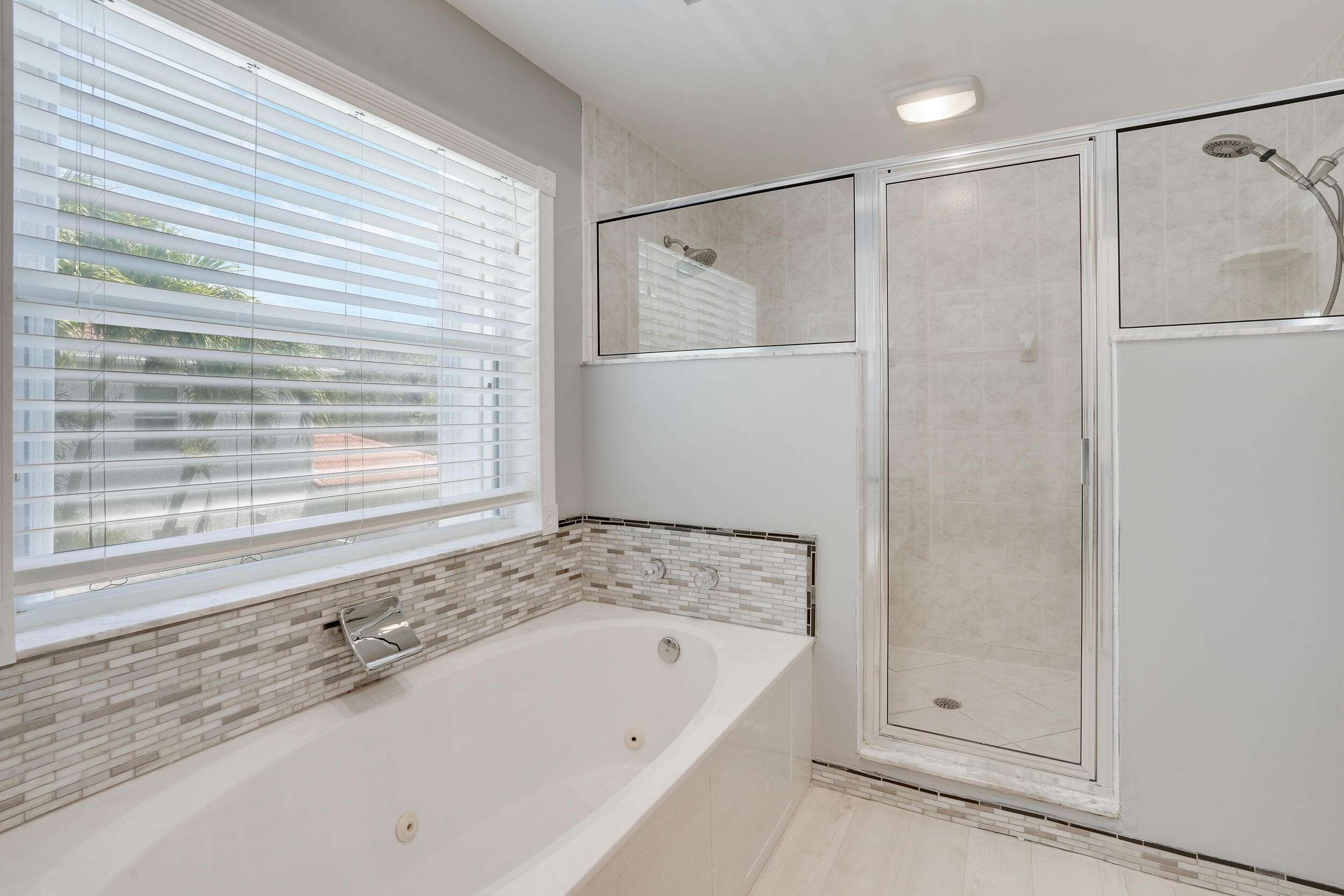 MLS #RX-11098584 image #17
