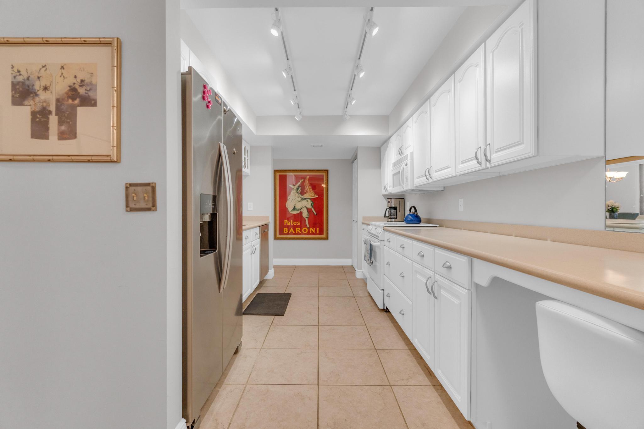 MLS #RX-11099013 image #3