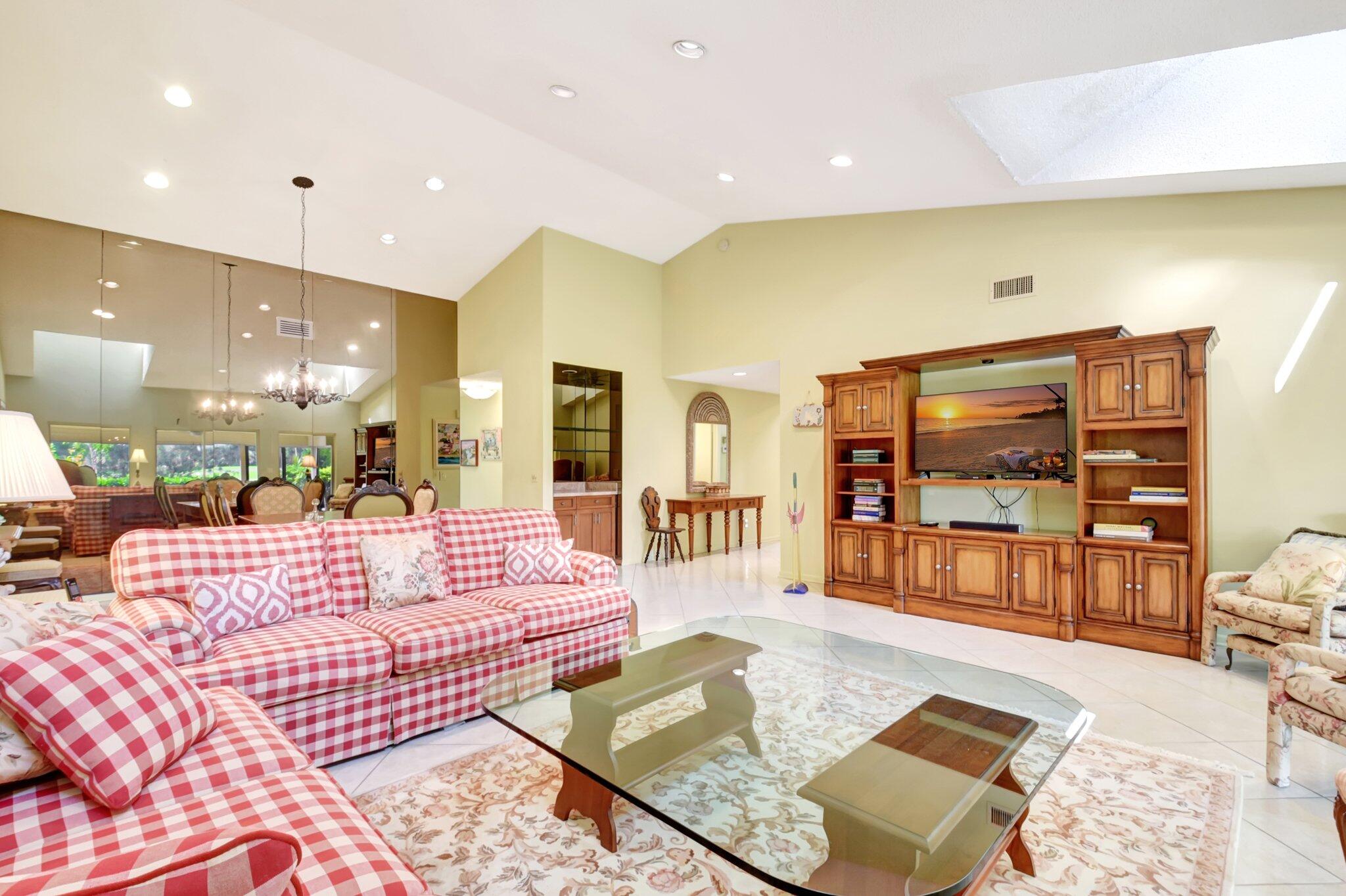 MLS #RX-11099246 image #3